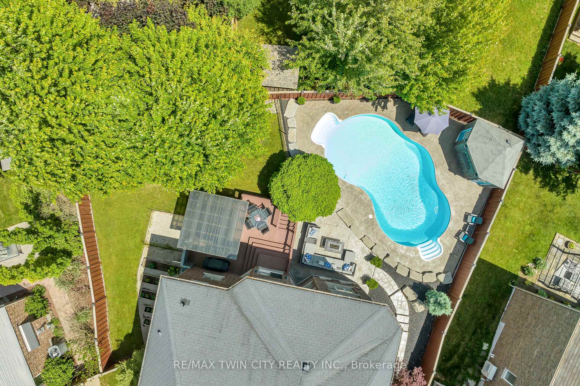 Photo 31 of 918 Fung Place, Kitchener — HOMEH