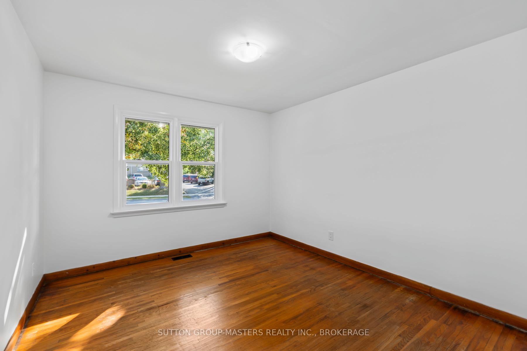 Photo 31 of 324 Yonge Street, Kingston, Central City West — HOMEH