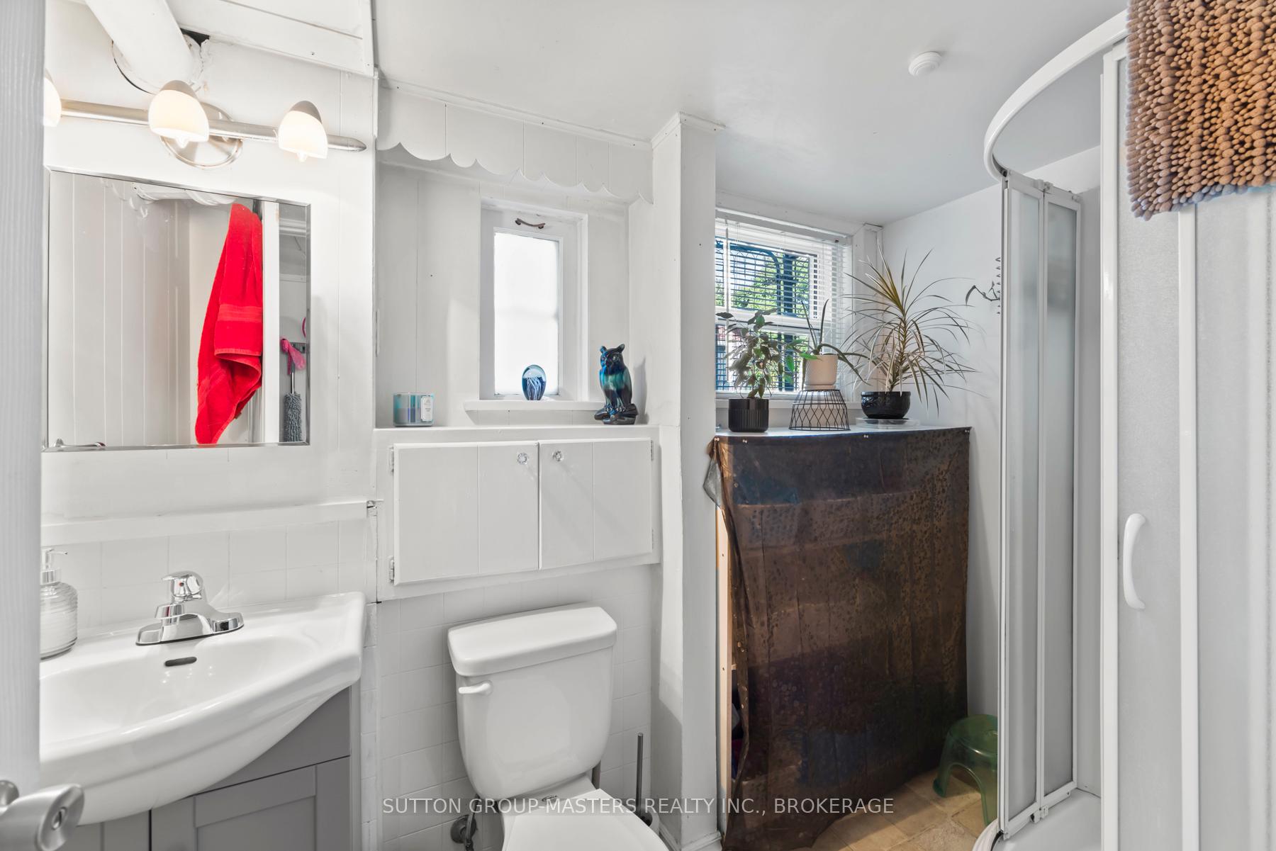 Photo 47 of 324 Yonge Street, Kingston, Central City West — HOMEH