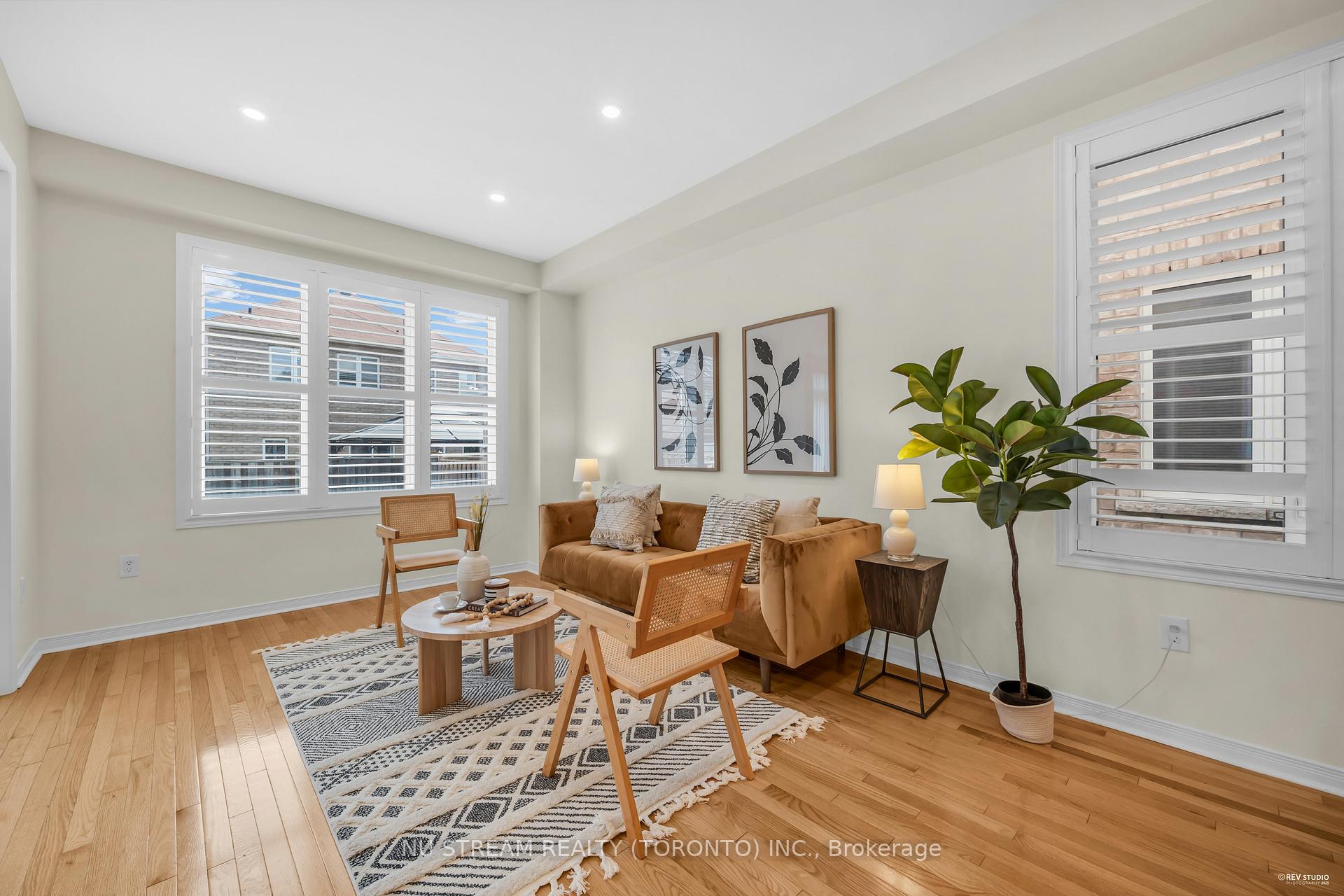 Photo 11 of 15 Trinco Way, Markham, Cedarwood — HOMEH