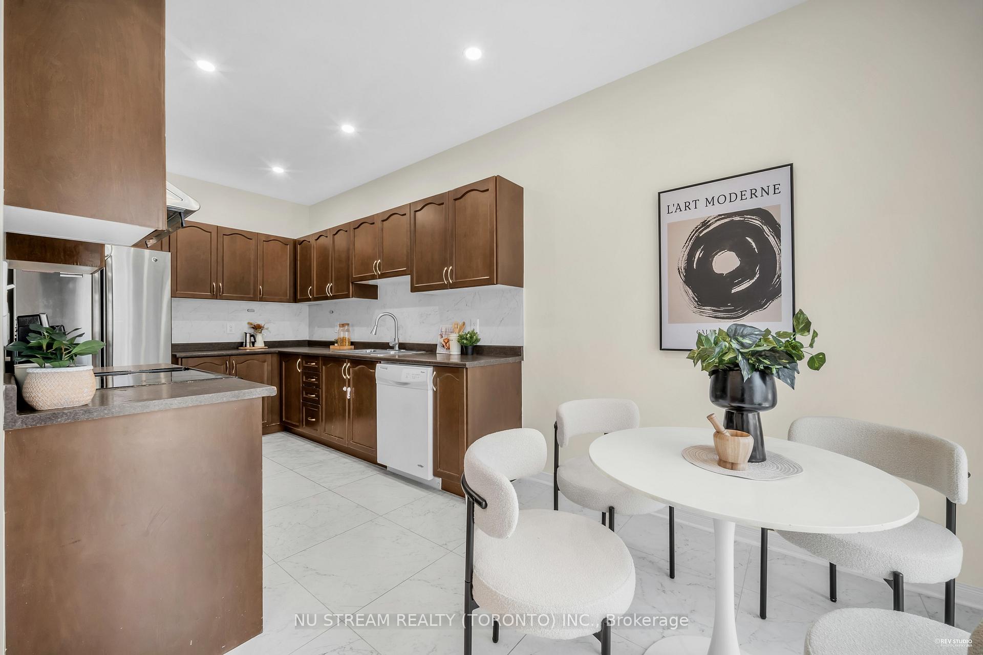 Photo 18 of 15 Trinco Way, Markham, Cedarwood — HOMEH