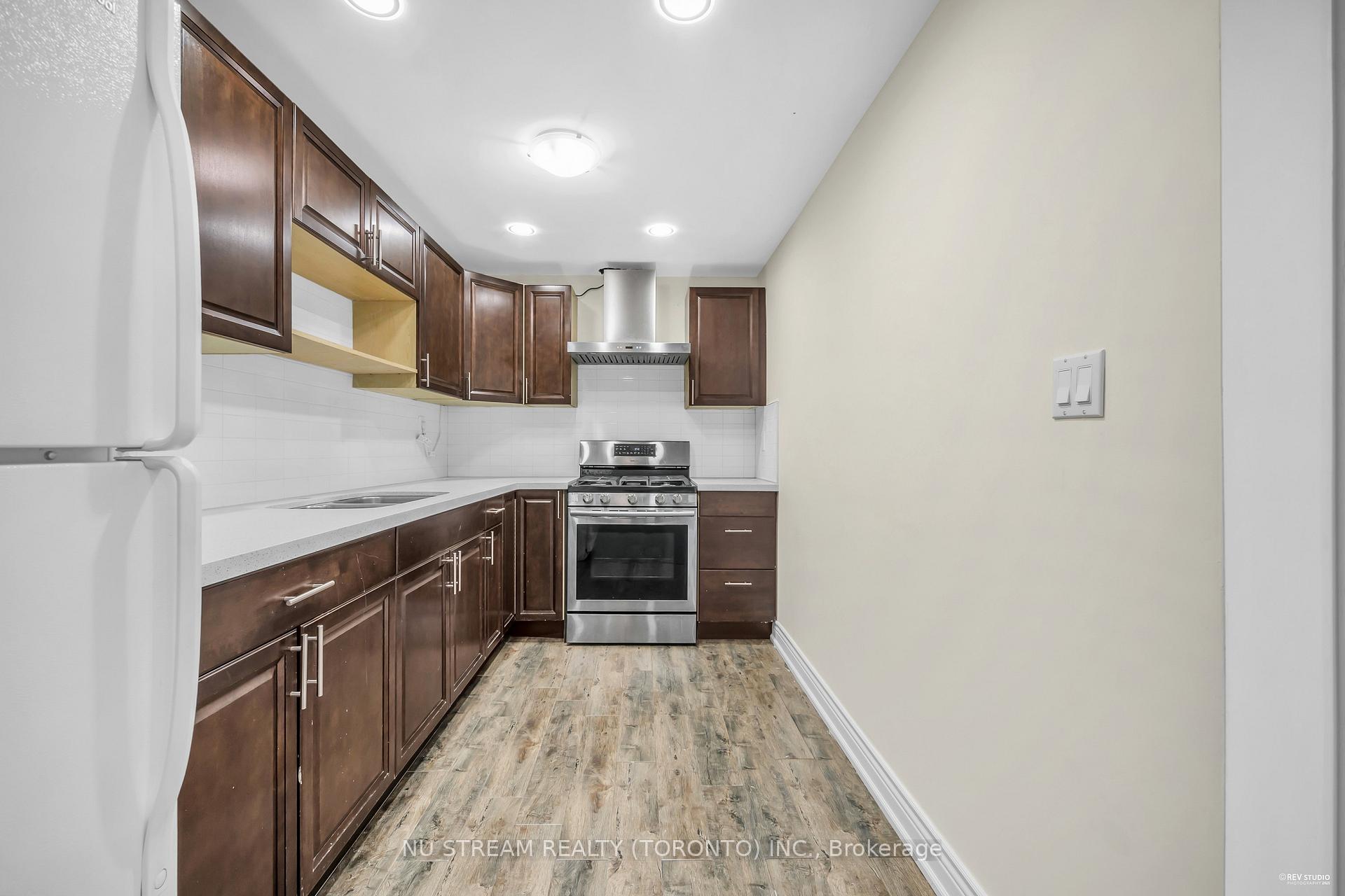 Photo 37 of 15 Trinco Way, Markham, Cedarwood — HOMEH