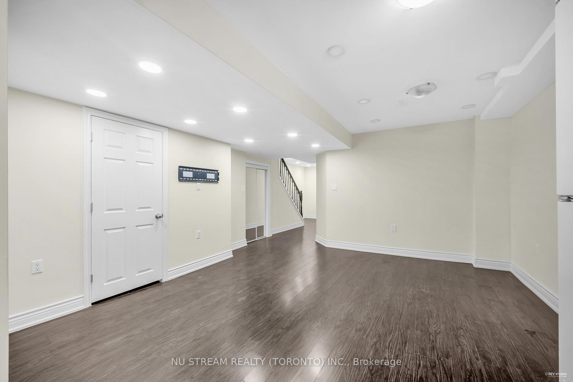 Photo 39 of 15 Trinco Way, Markham, Cedarwood — HOMEH