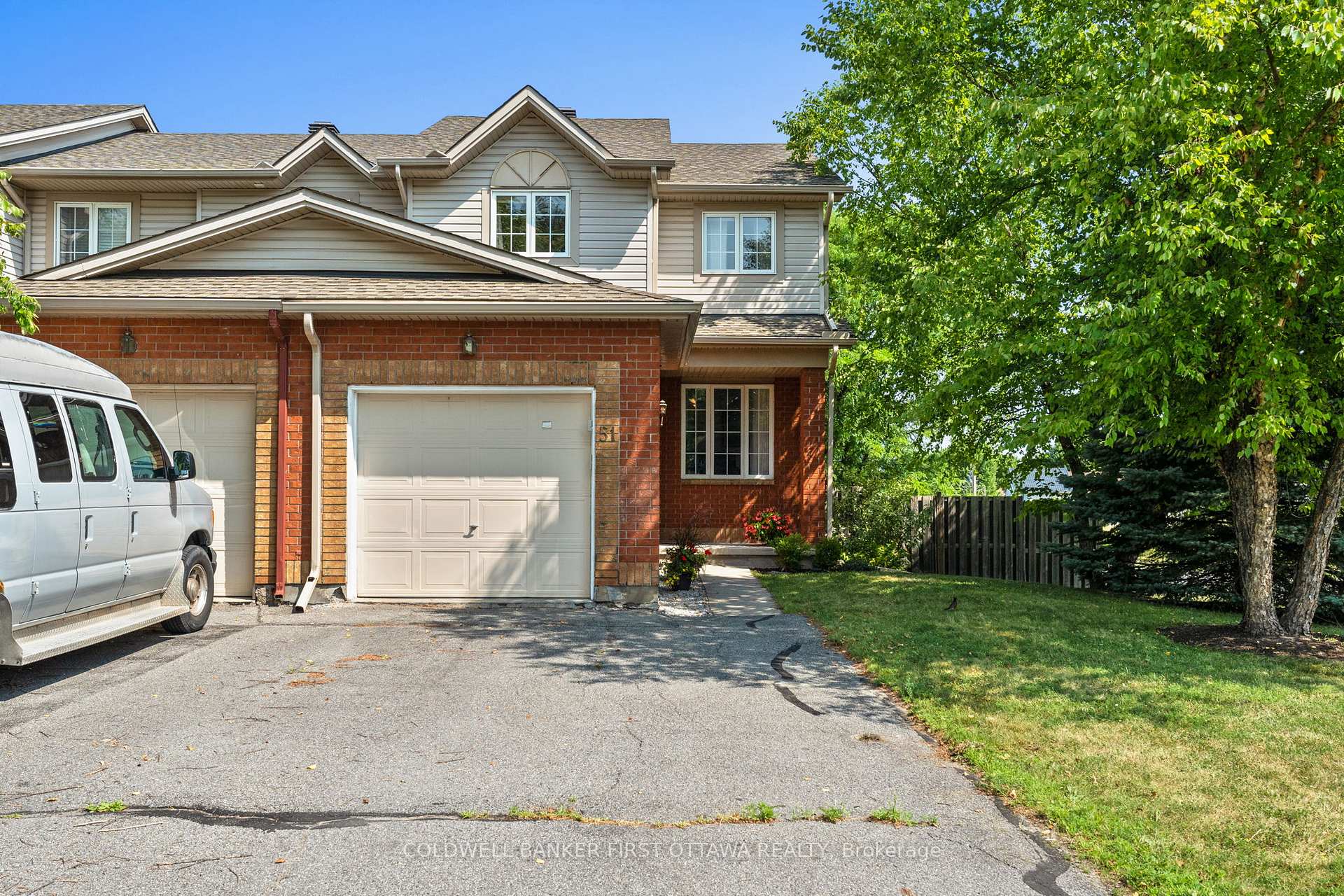 Photo 1 of 51 Helmsdale Drive, Ottawa, Kanata - Morgan's Grant/South March — HOMEH