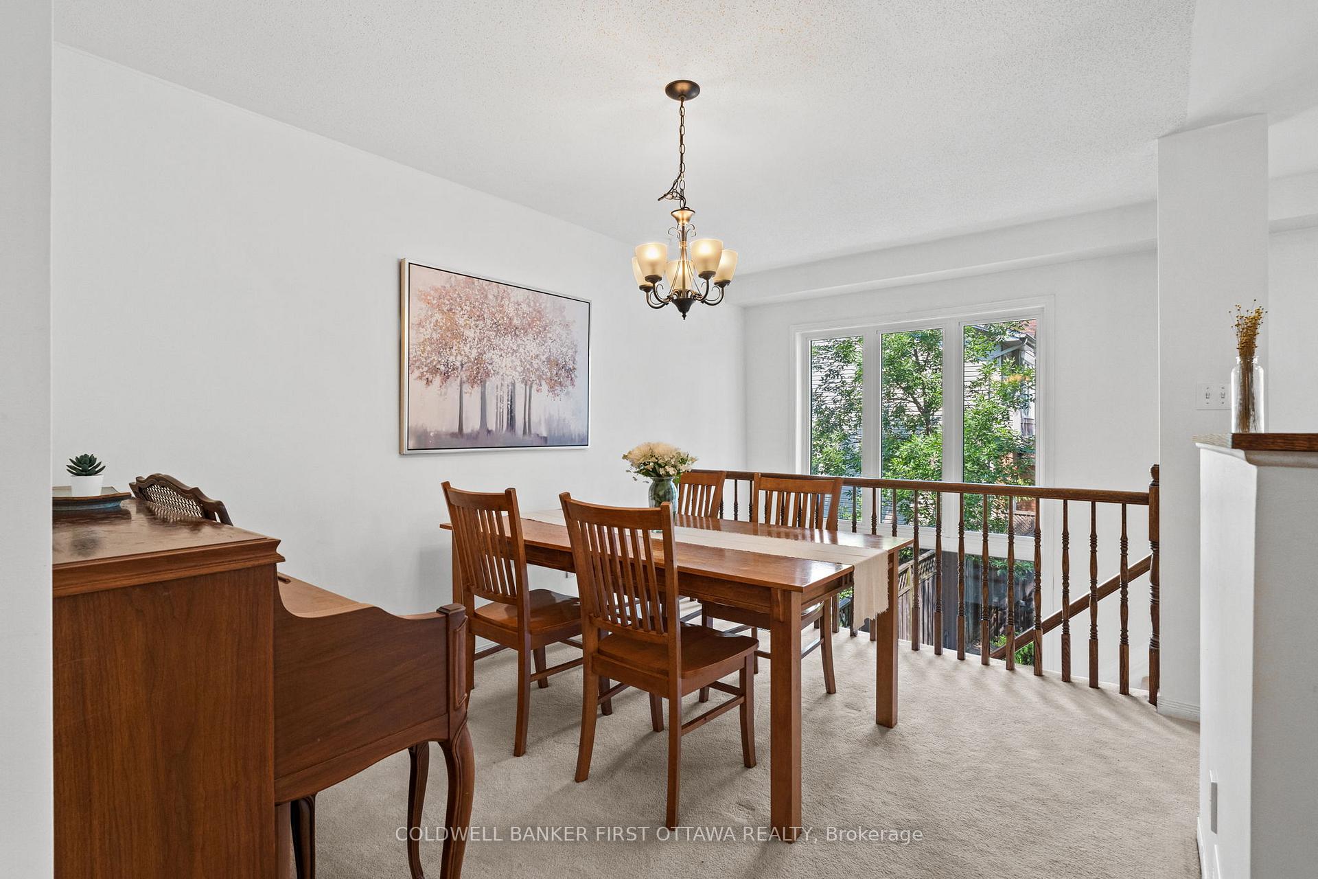 Photo 11 of 51 Helmsdale Drive, Ottawa, Kanata - Morgan's Grant/South March — HOMEH