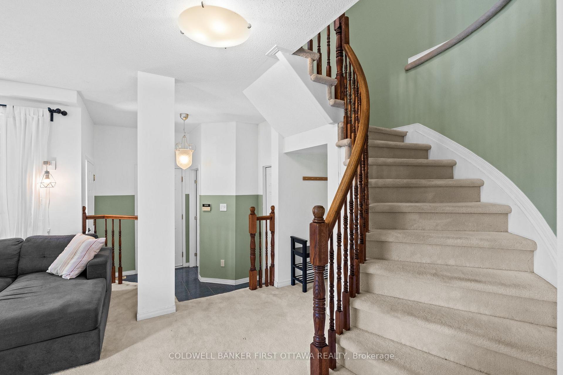Photo 18 of 51 Helmsdale Drive, Ottawa, Kanata - Morgan's Grant/South March — HOMEH