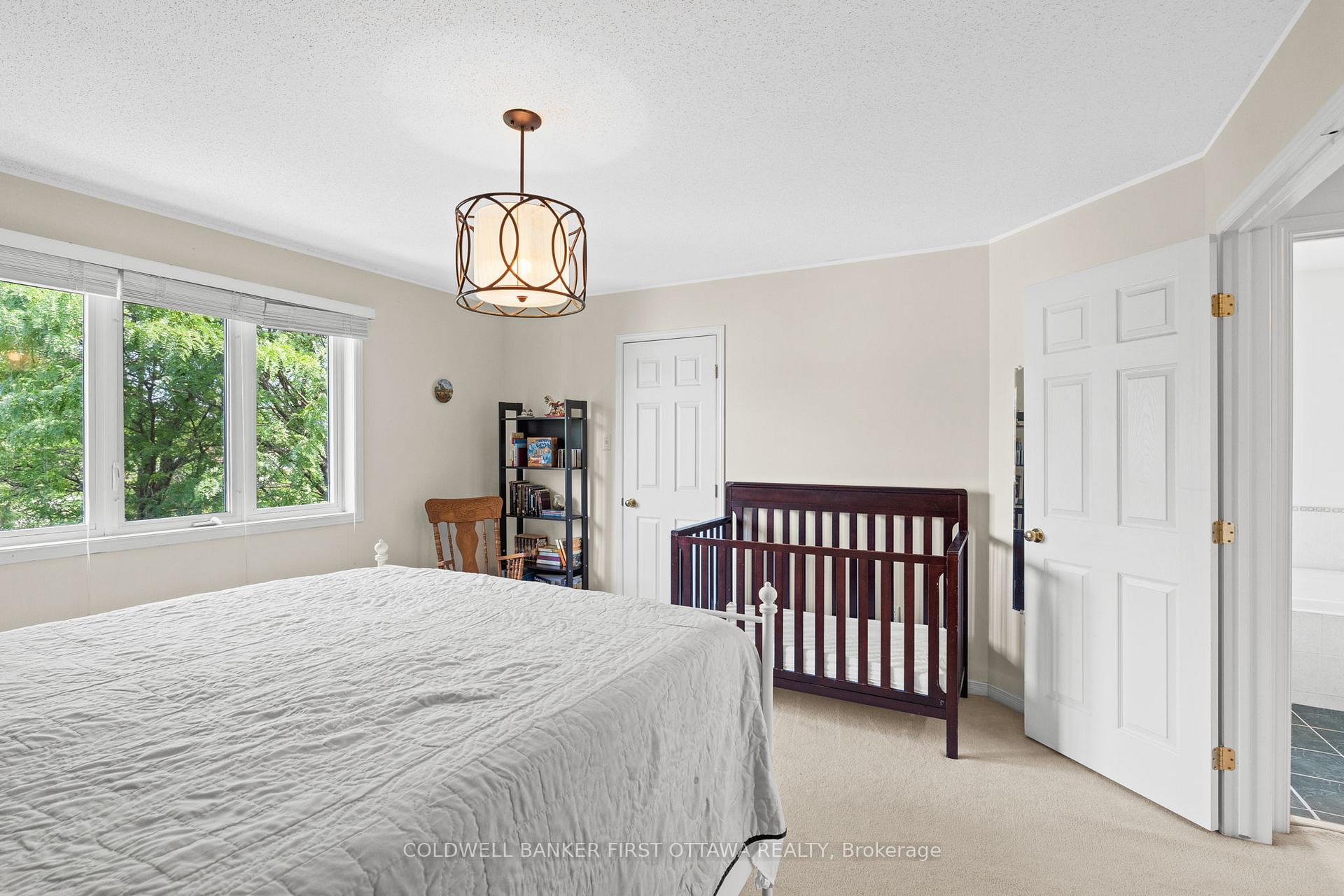 Photo 20 of 51 Helmsdale Drive, Ottawa, Kanata - Morgan's Grant/South March — HOMEH