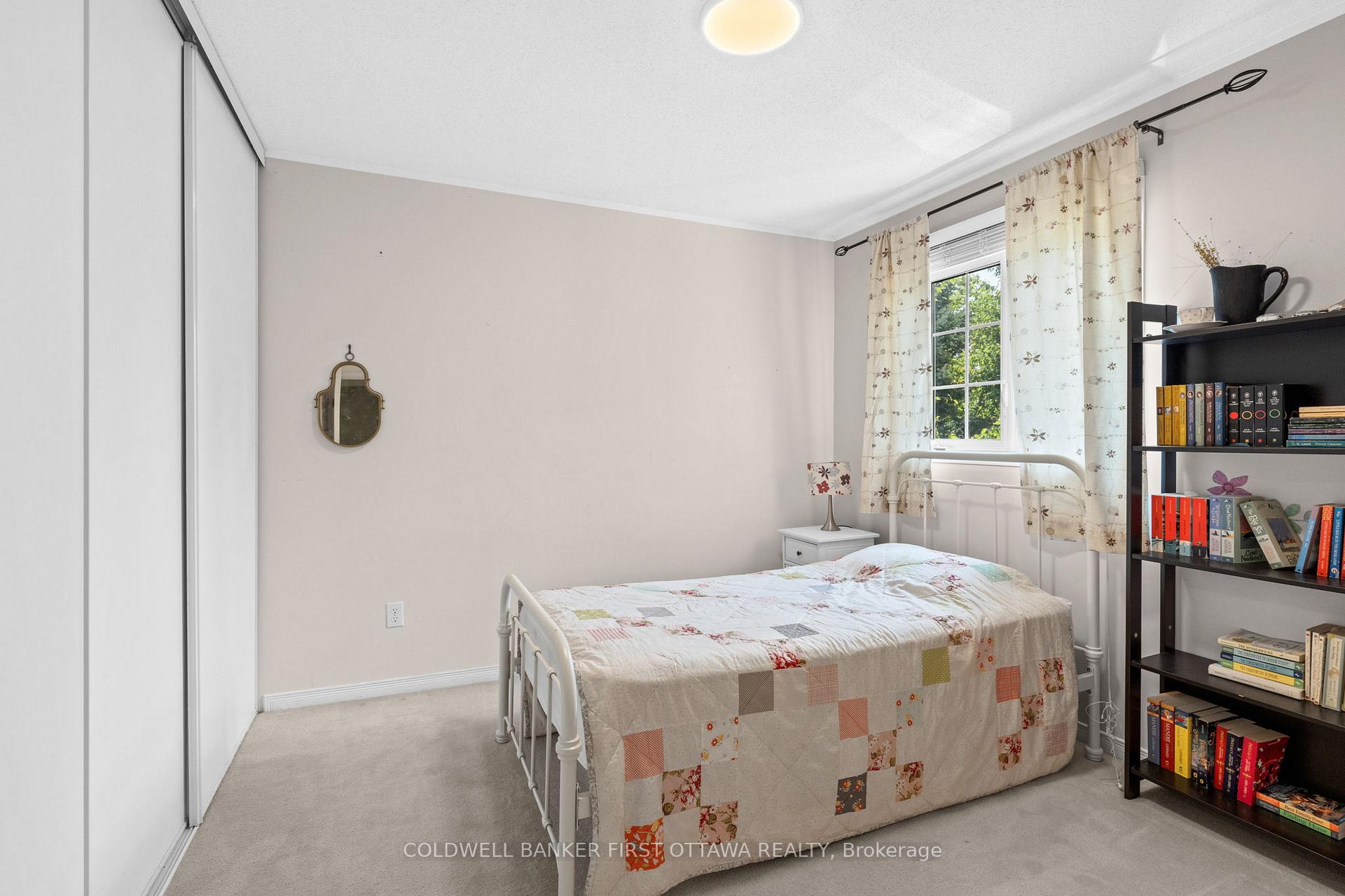 Photo 25 of 51 Helmsdale Drive, Ottawa, Kanata - Morgan's Grant/South March — HOMEH