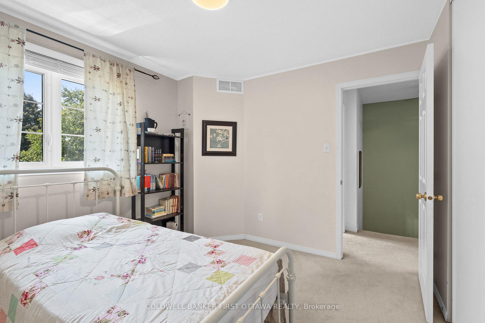 Photo 26 of 51 Helmsdale Drive, Ottawa, Kanata - Morgan's Grant/South March — HOMEH