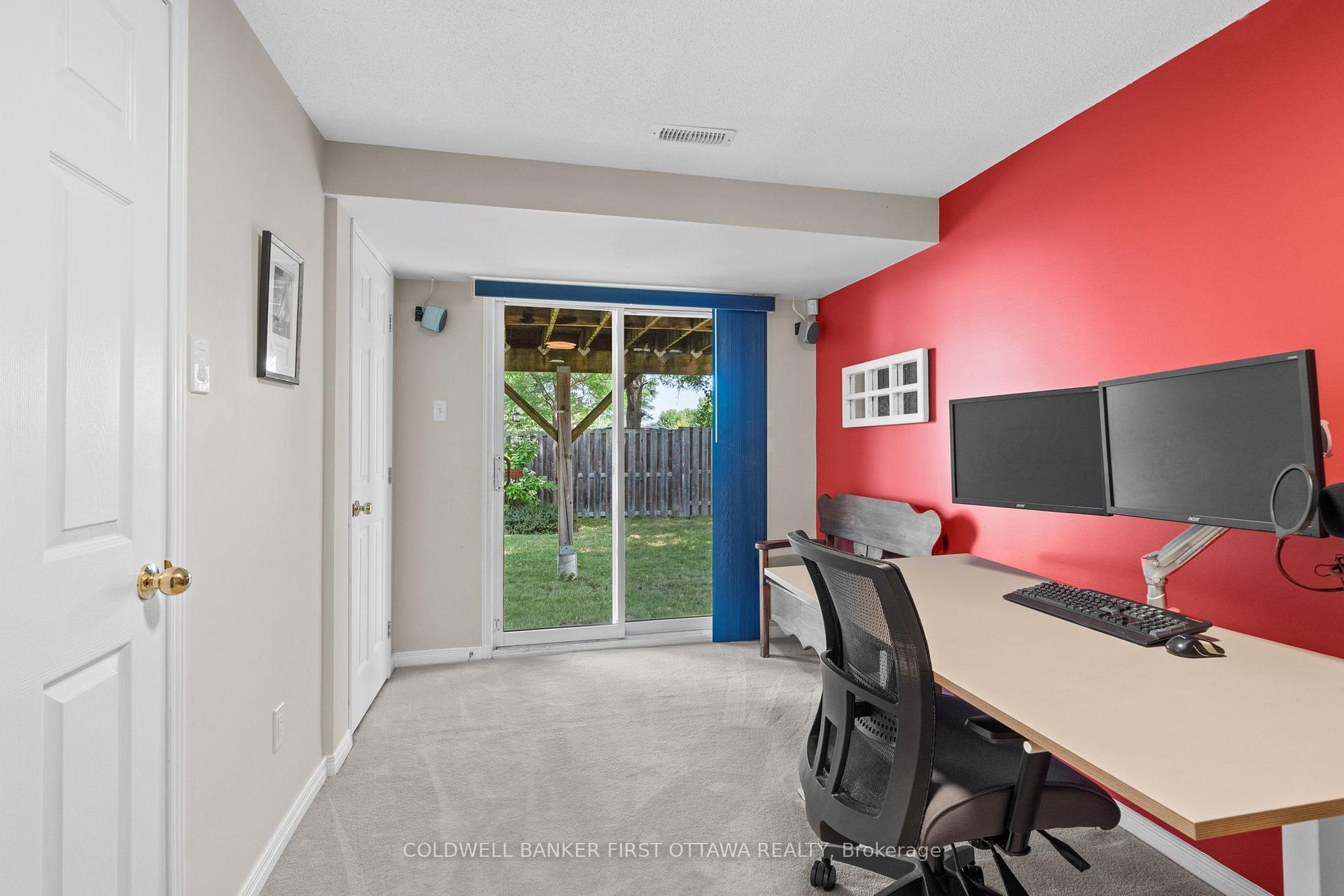 Photo 31 of 51 Helmsdale Drive, Ottawa, Kanata - Morgan's Grant/South March — HOMEH