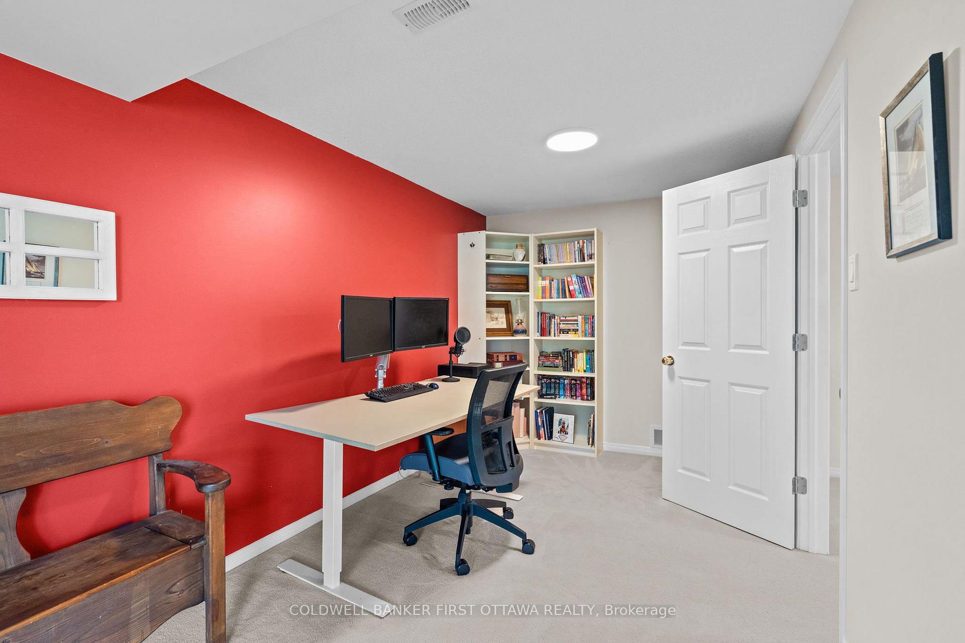 Photo 32 of 51 Helmsdale Drive, Ottawa, Kanata - Morgan's Grant/South March — HOMEH