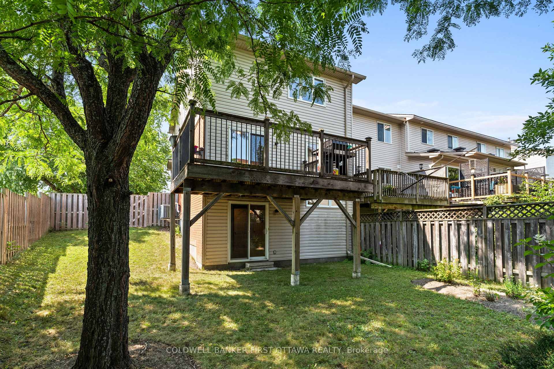 Photo 34 of 51 Helmsdale Drive, Ottawa, Kanata - Morgan's Grant/South March — HOMEH