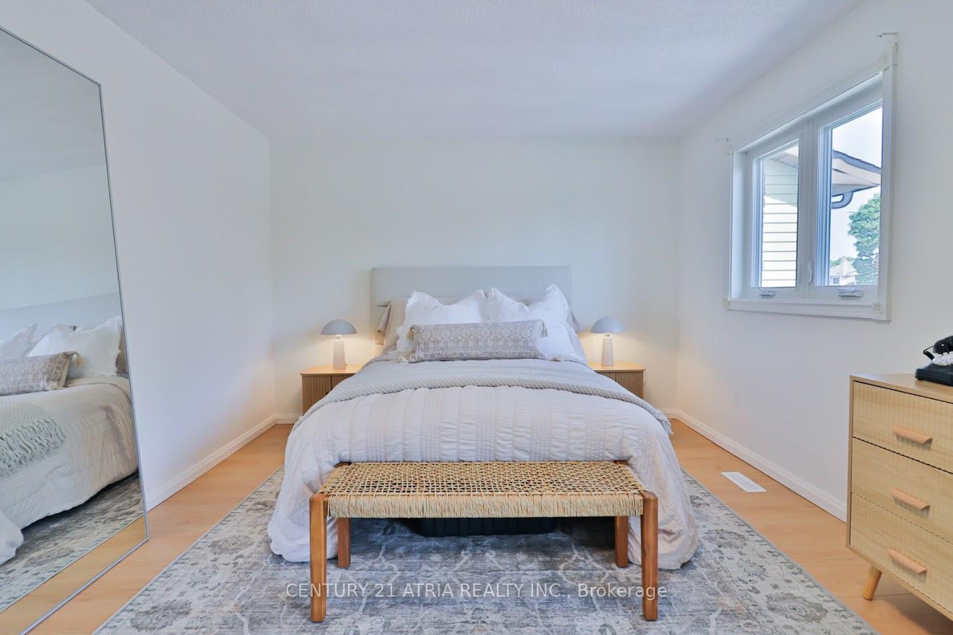 Photo 22 of 30 Pepperell Crescent, Markham, Milliken Mills West — HOMEH