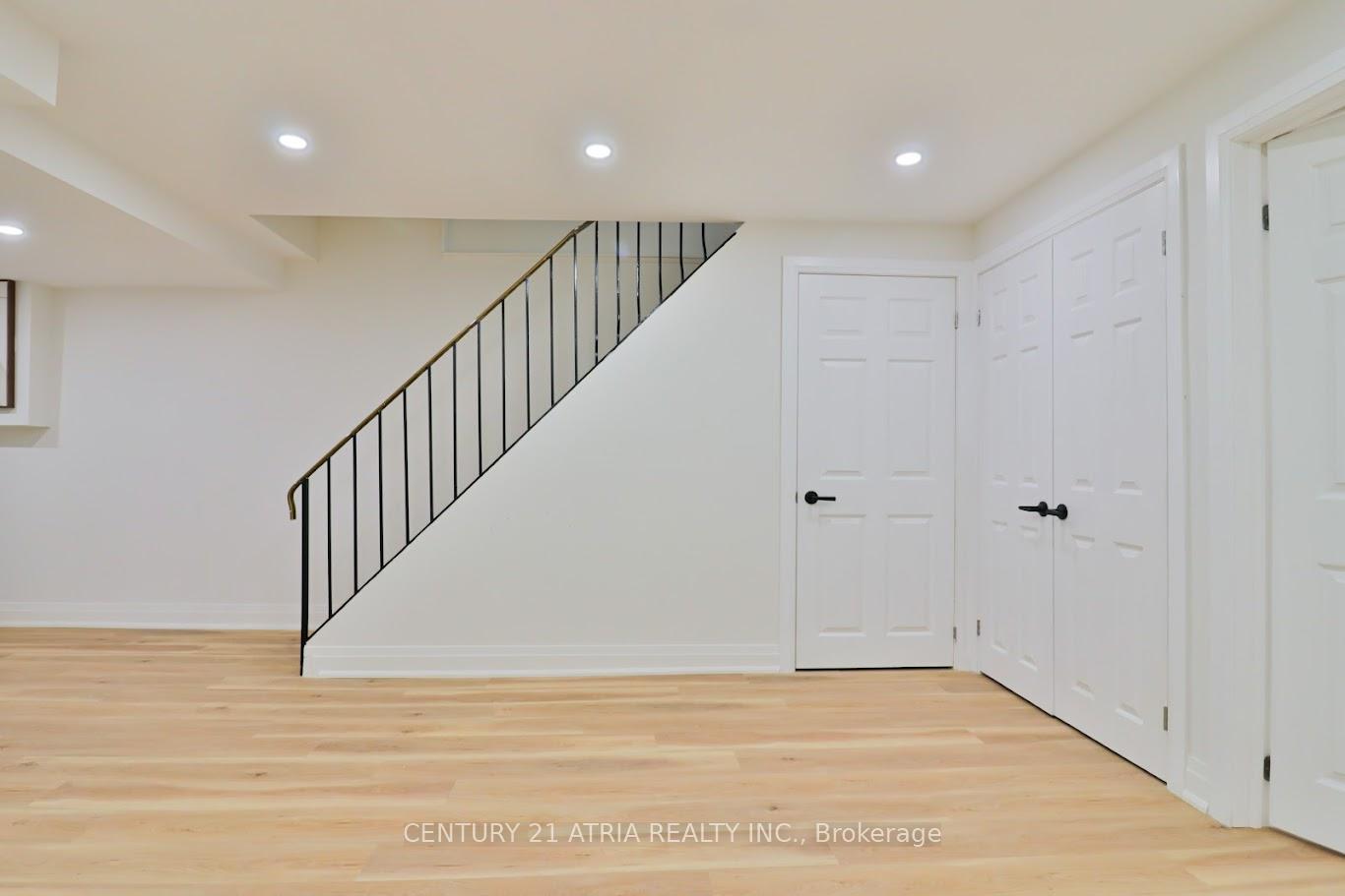 Photo 37 of 30 Pepperell Crescent, Markham, Milliken Mills West — HOMEH