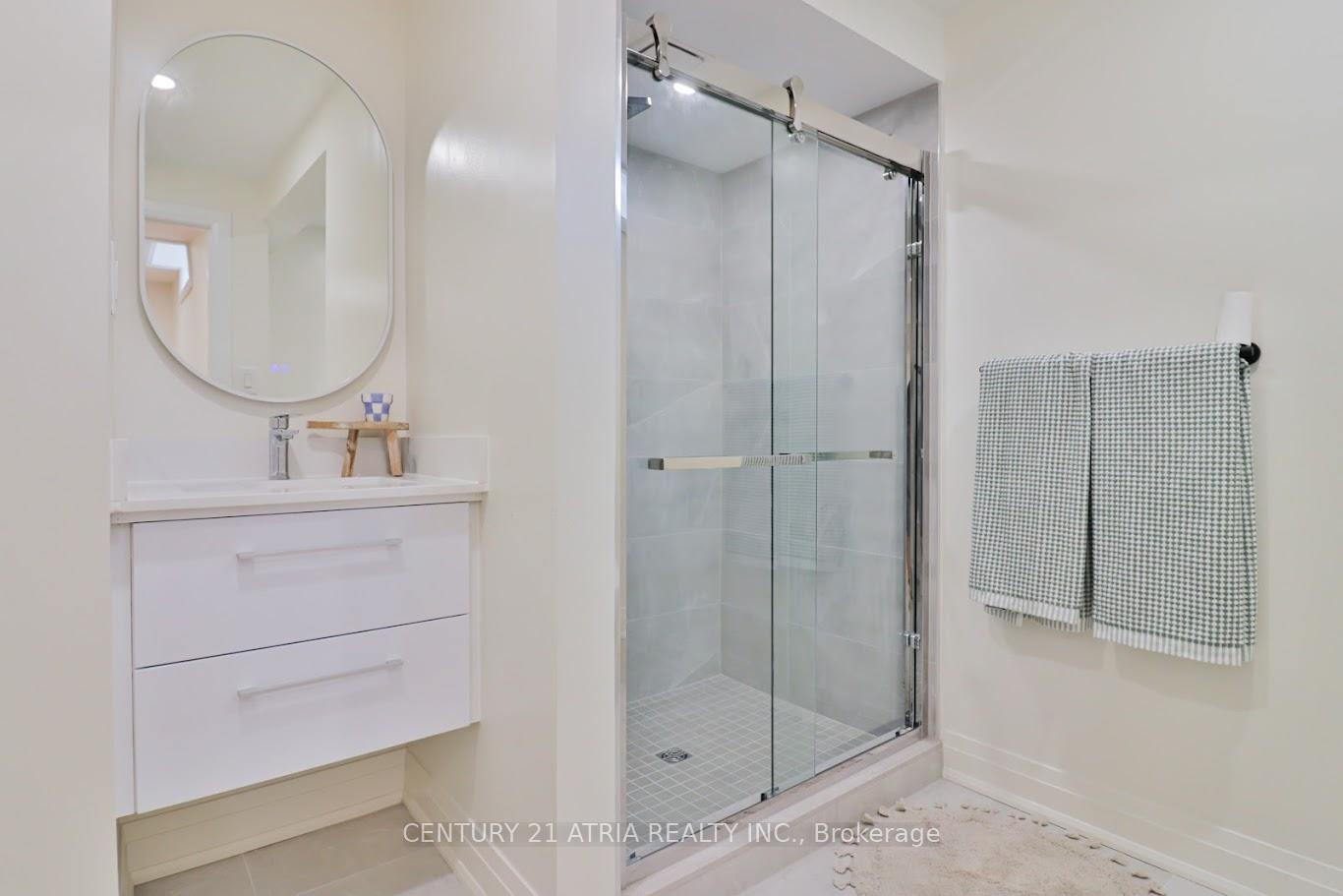 Photo 40 of 30 Pepperell Crescent, Markham, Milliken Mills West — HOMEH