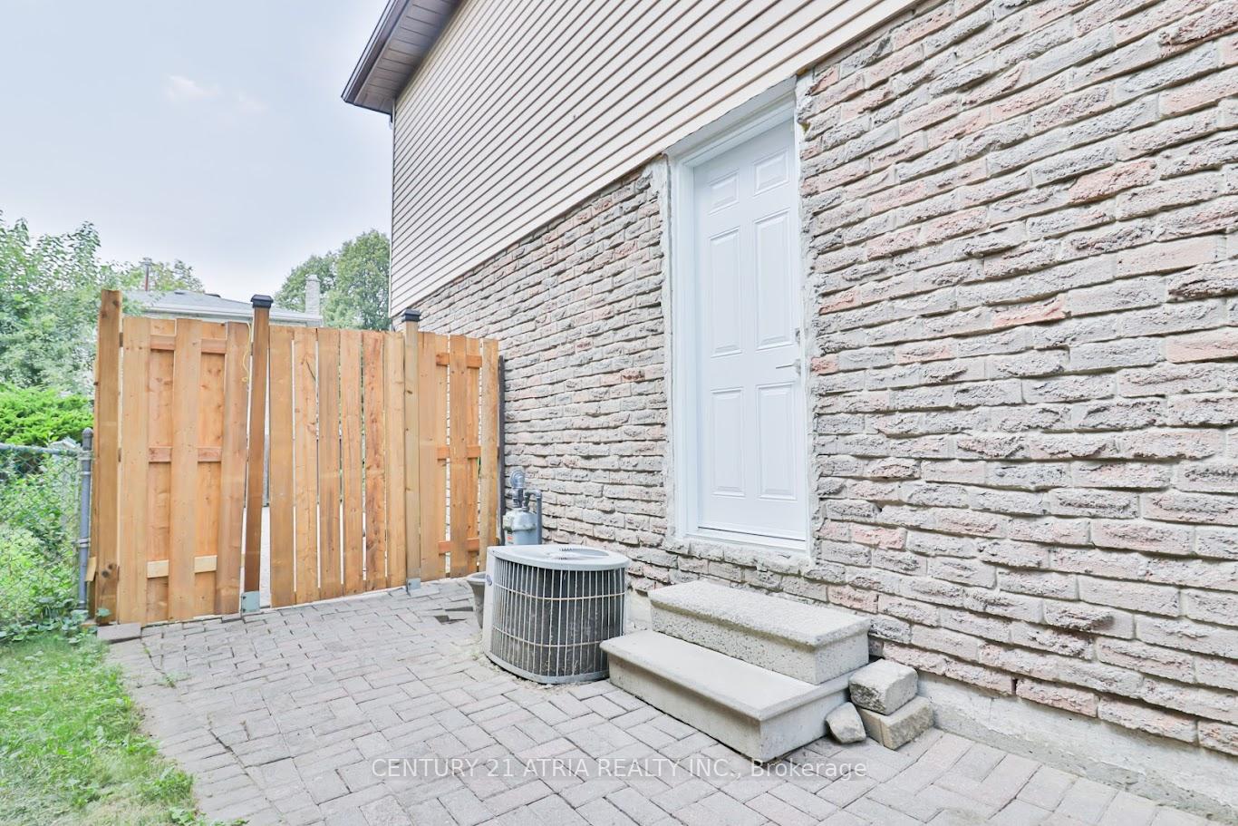 Photo 44 of 30 Pepperell Crescent, Markham, Milliken Mills West — HOMEH