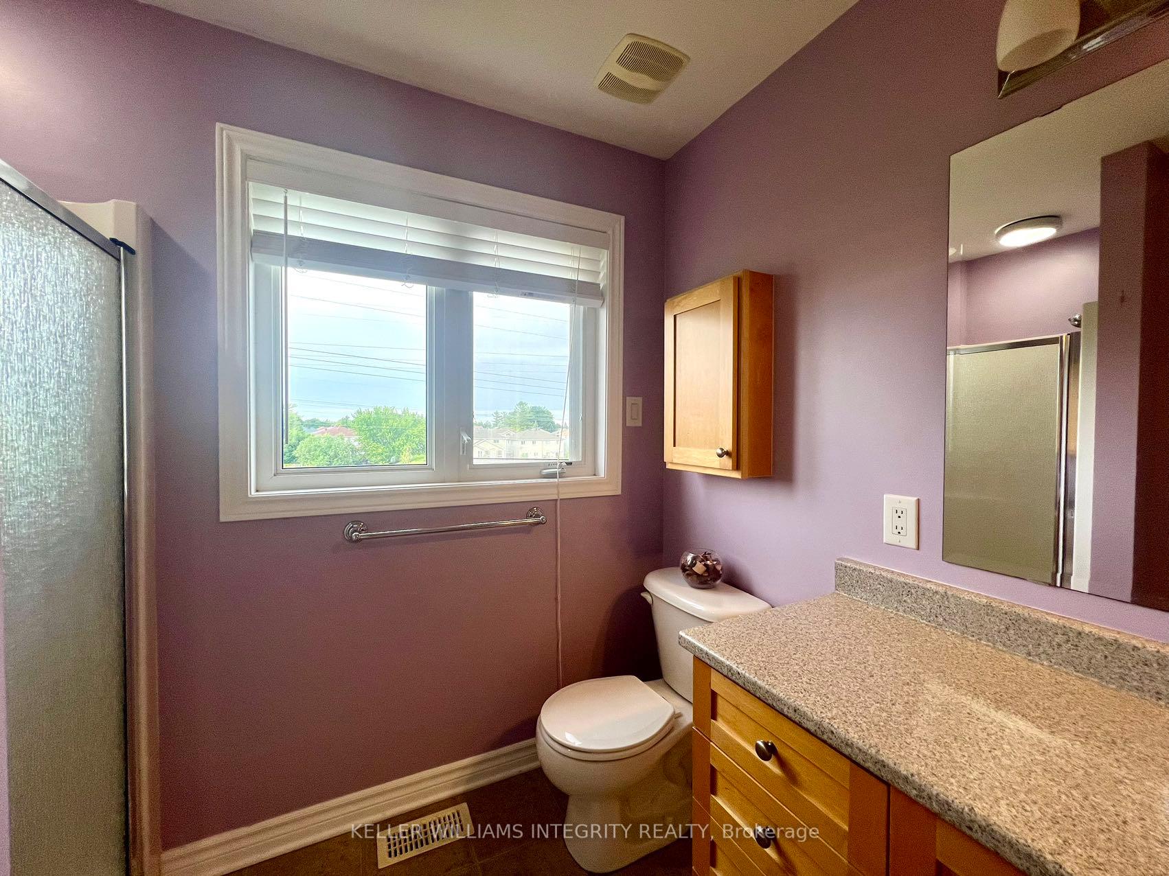 Photo 15 of 160 Forestbrook Street, Ottawa, Kanata - Morgan's Grant/South March — HOMEH