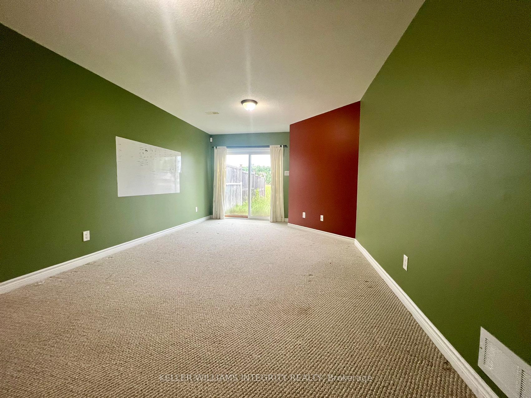 Photo 23 of 160 Forestbrook Street, Ottawa, Kanata - Morgan's Grant/South March — HOMEH