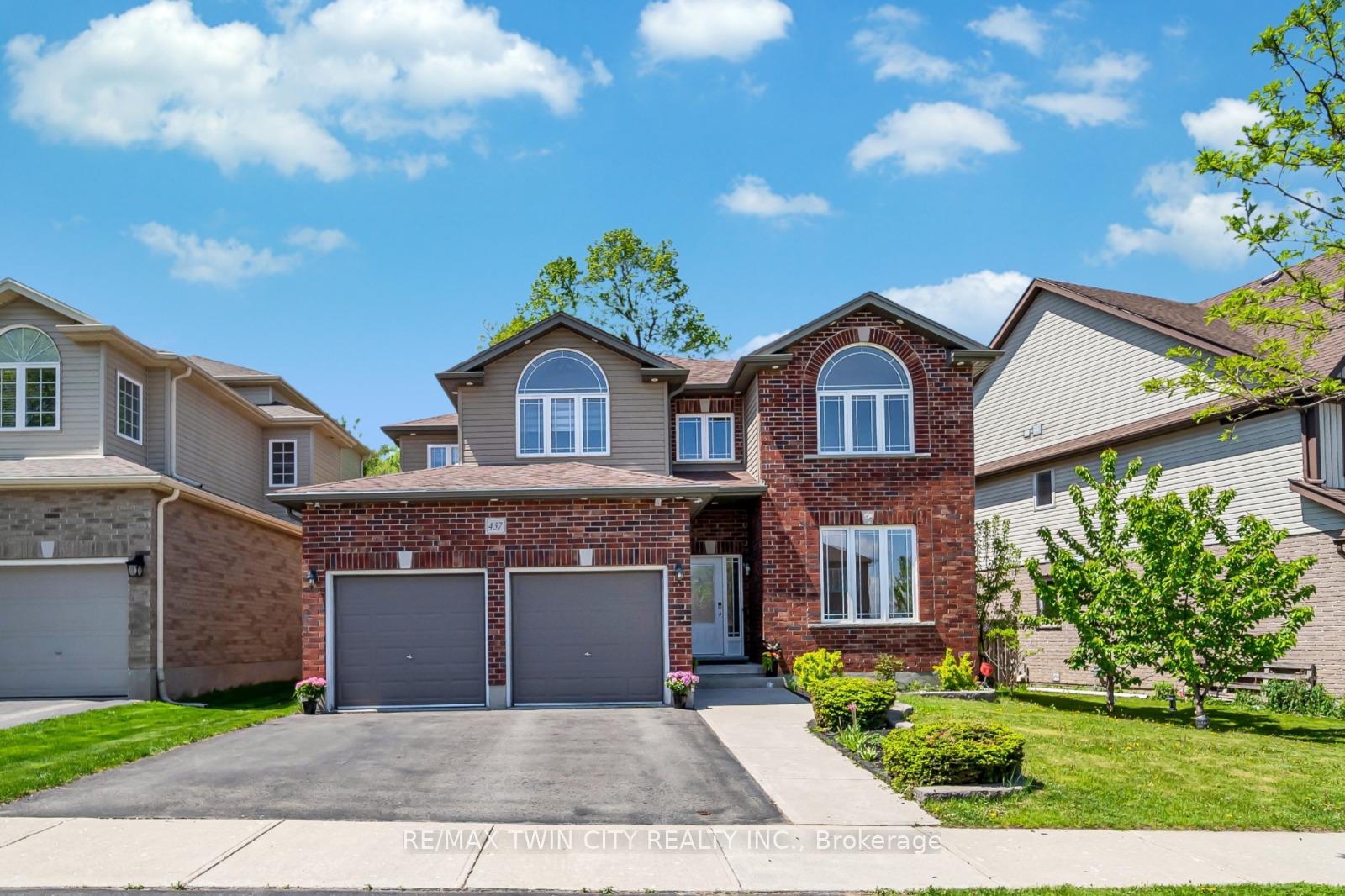 Photo 1 of 437 Zeller Drive, Kitchener — HOMEH