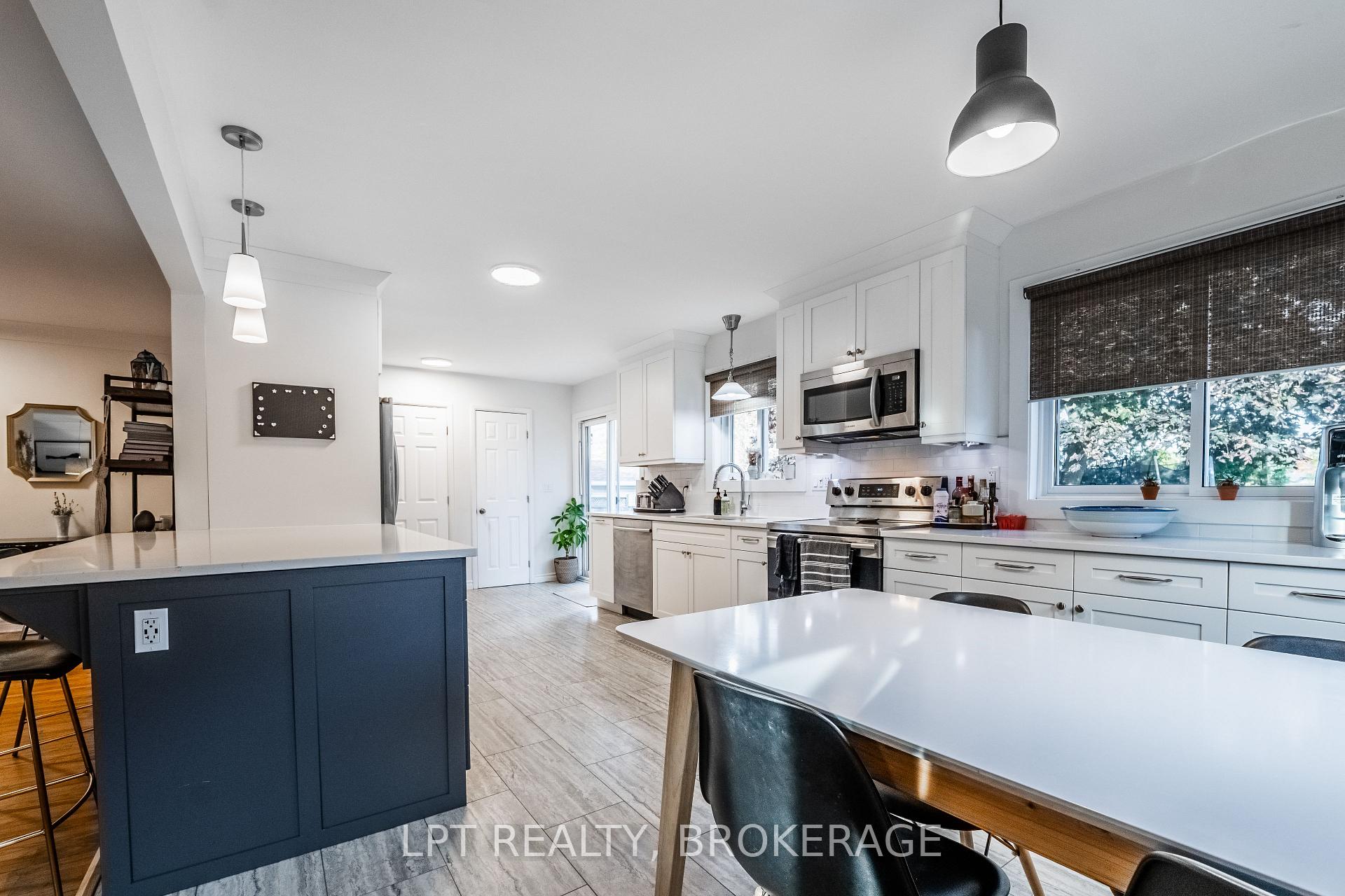 Photo 4 of 315 Norman Rogers Drive, Kingston, Central City West — HOMEH