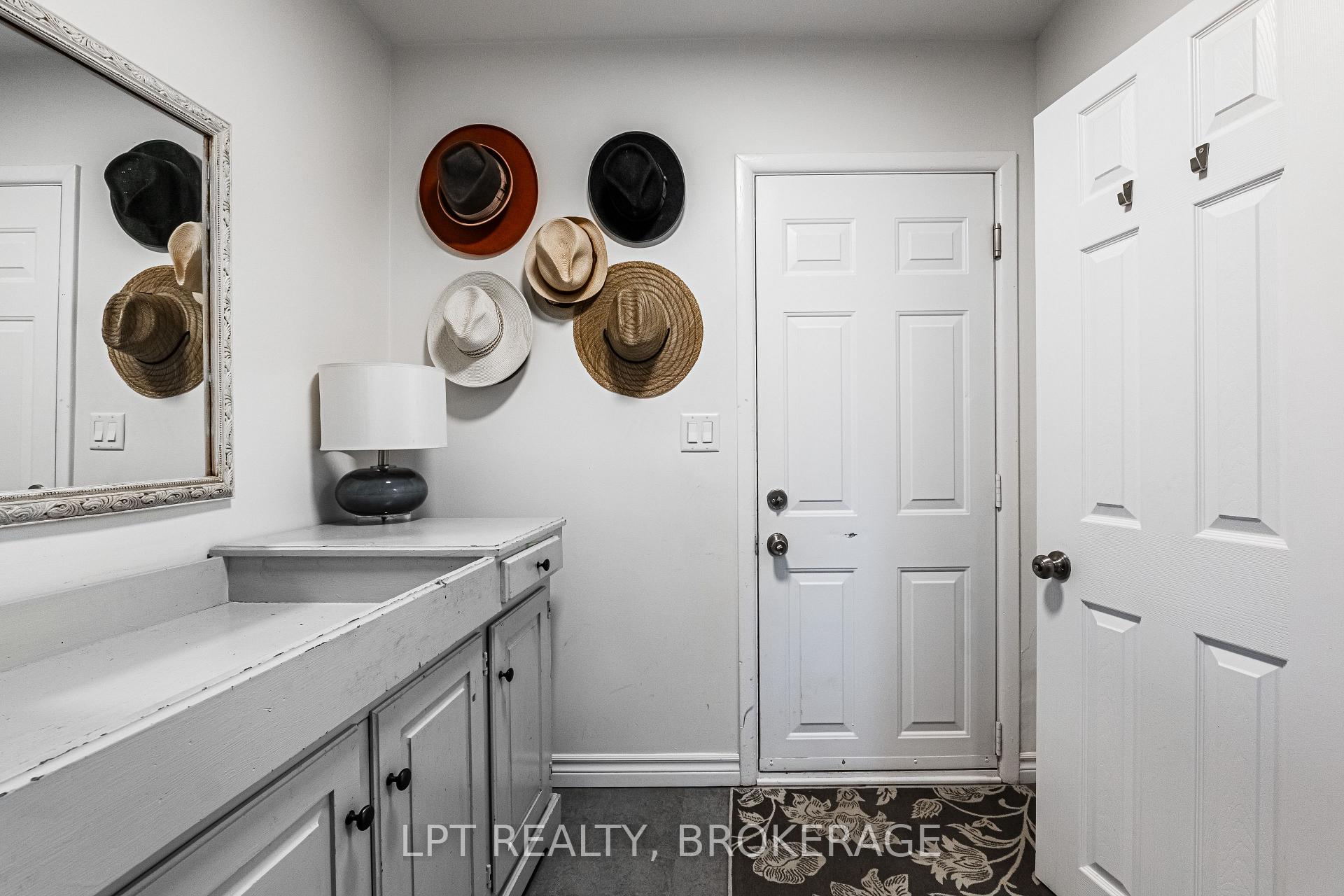 Photo 8 of 315 Norman Rogers Drive, Kingston, Central City West — HOMEH