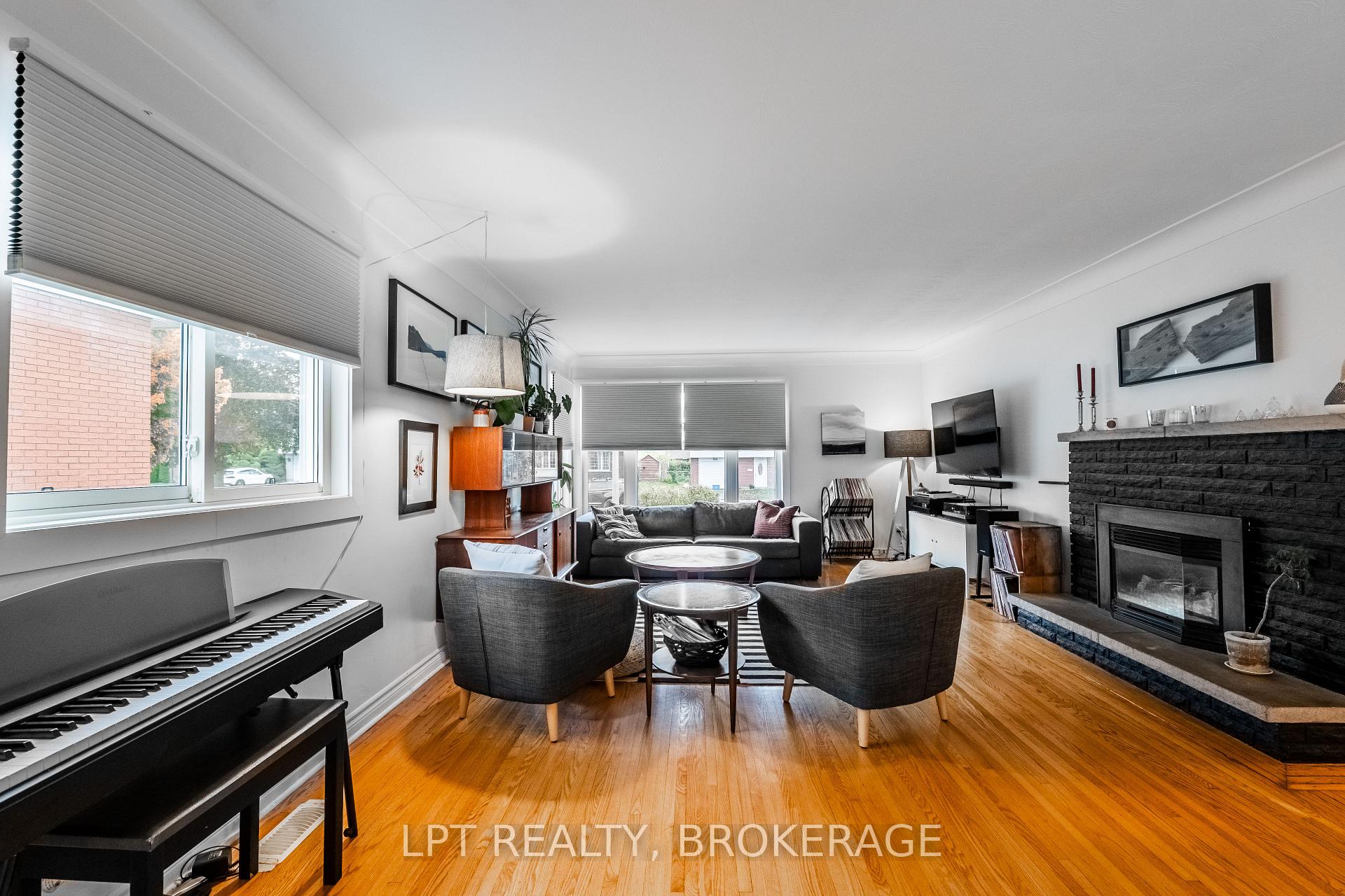 Photo 11 of 315 Norman Rogers Drive, Kingston, Central City West — HOMEH