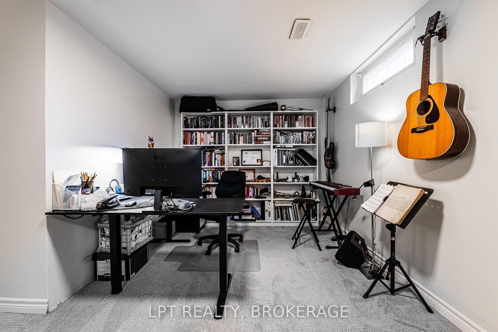 Photo 32 of 315 Norman Rogers Drive, Kingston, Central City West — HOMEH