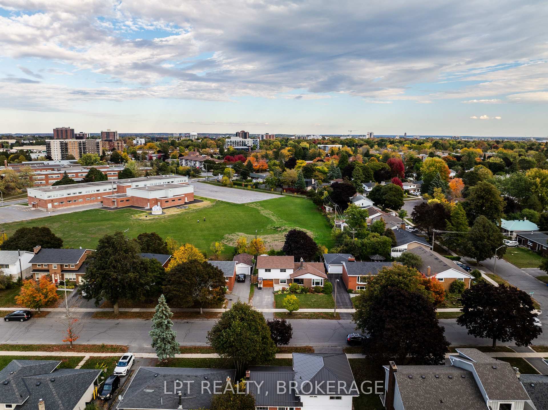 Photo 46 of 315 Norman Rogers Drive, Kingston, Central City West — HOMEH