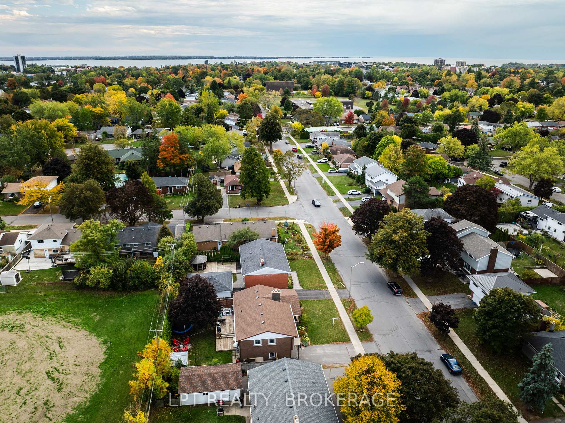 Photo 47 of 315 Norman Rogers Drive, Kingston, Central City West — HOMEH