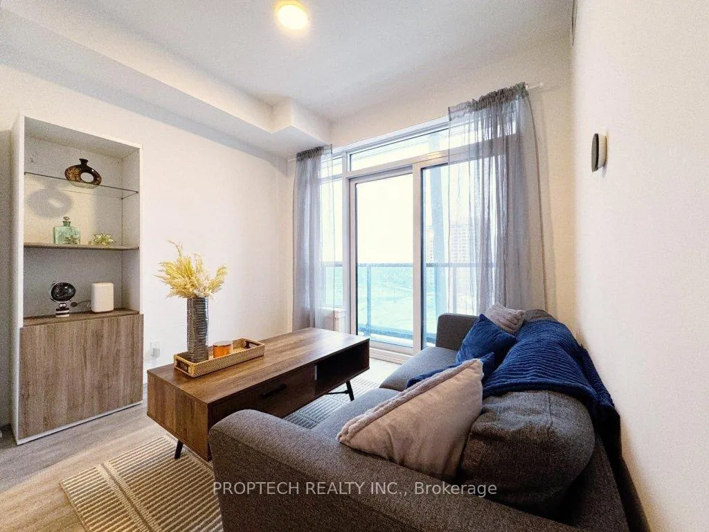 Photo 3 of Unit 628, 50 Upper Mall Way, Vaughan, Brownridge — HOMEH