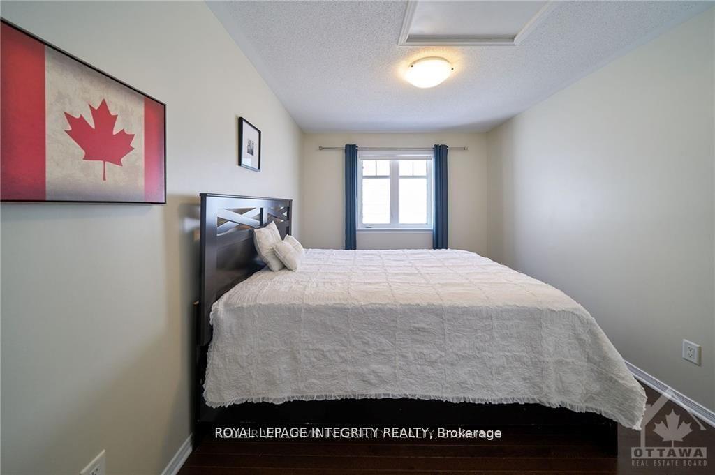 Photo 23 of 132 Palfrey Way, Ottawa, Kanata - Emerald Meadows/Trailwest — HOMEH