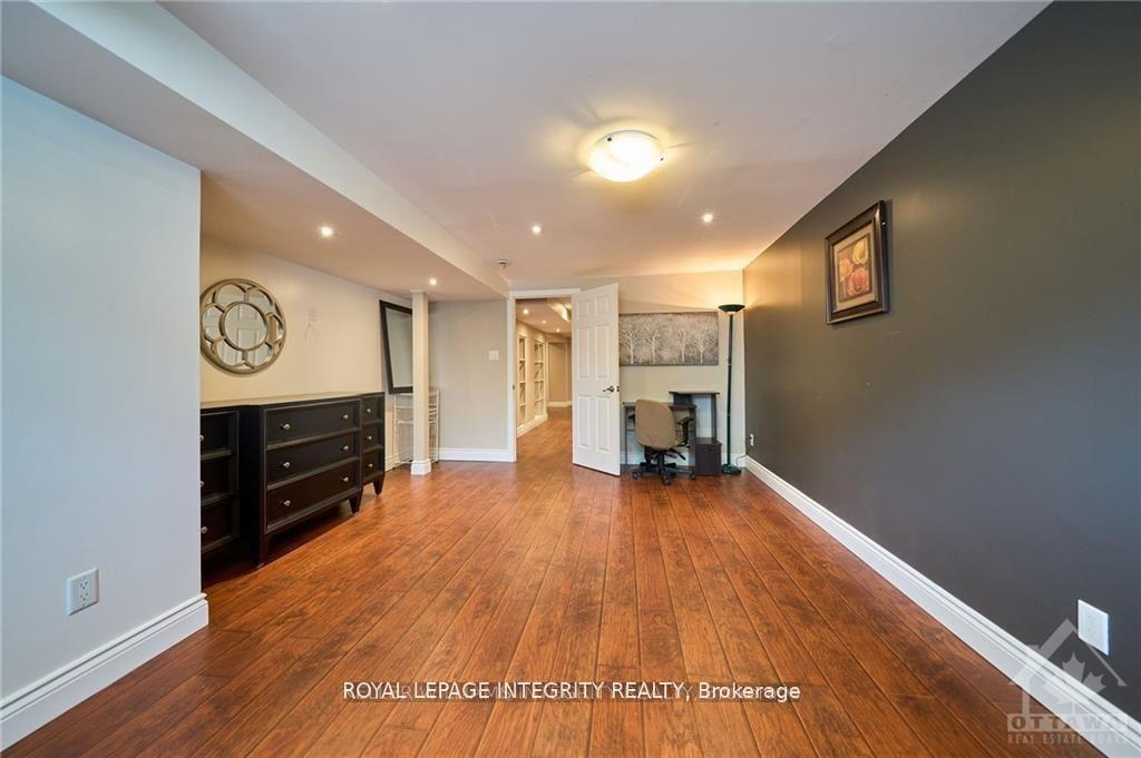 Photo 27 of 132 Palfrey Way, Ottawa, Kanata - Emerald Meadows/Trailwest — HOMEH