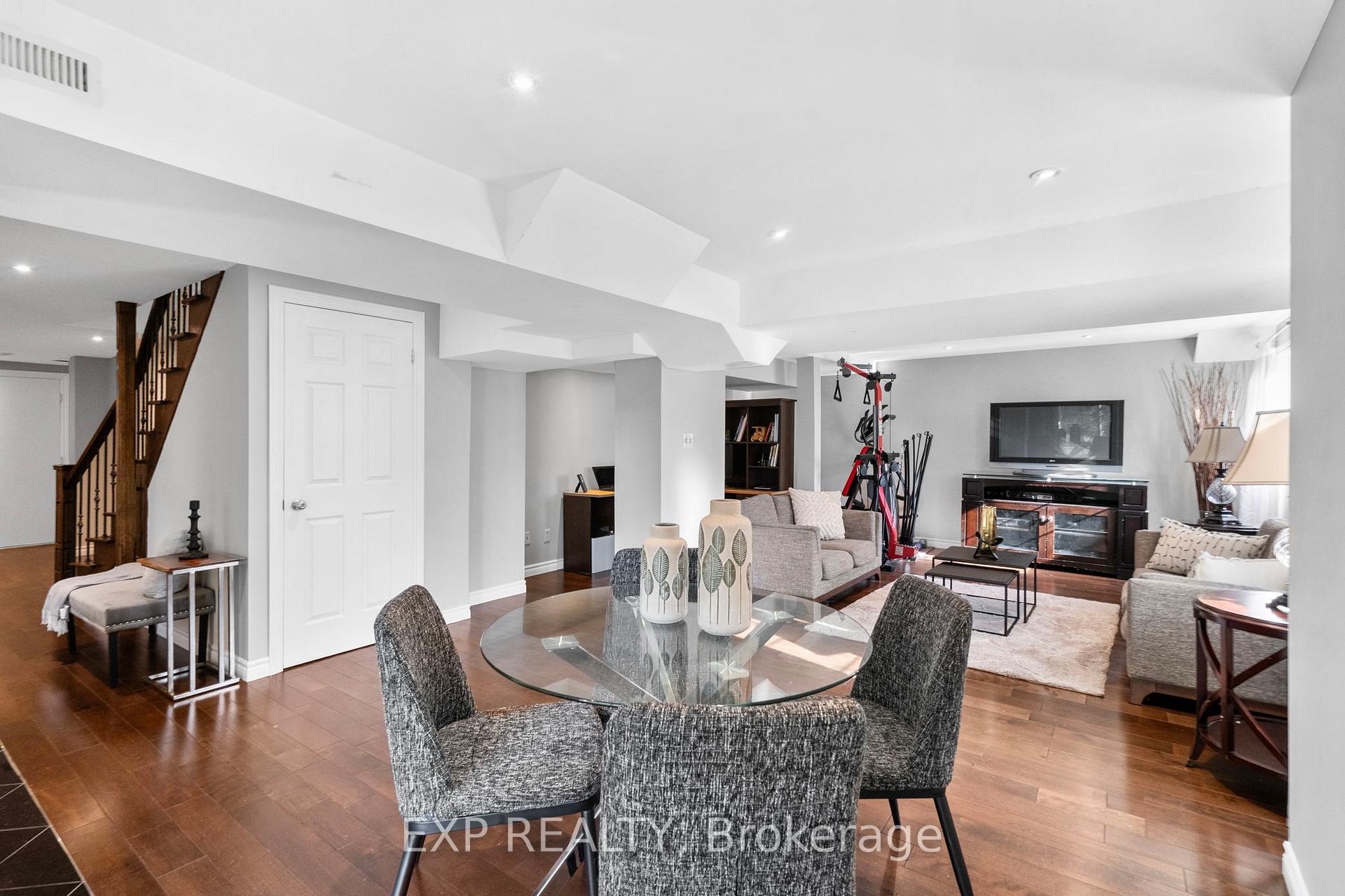 Photo 32 of 59 Smoothwater Terrace, Markham, Box Grove — HOMEH