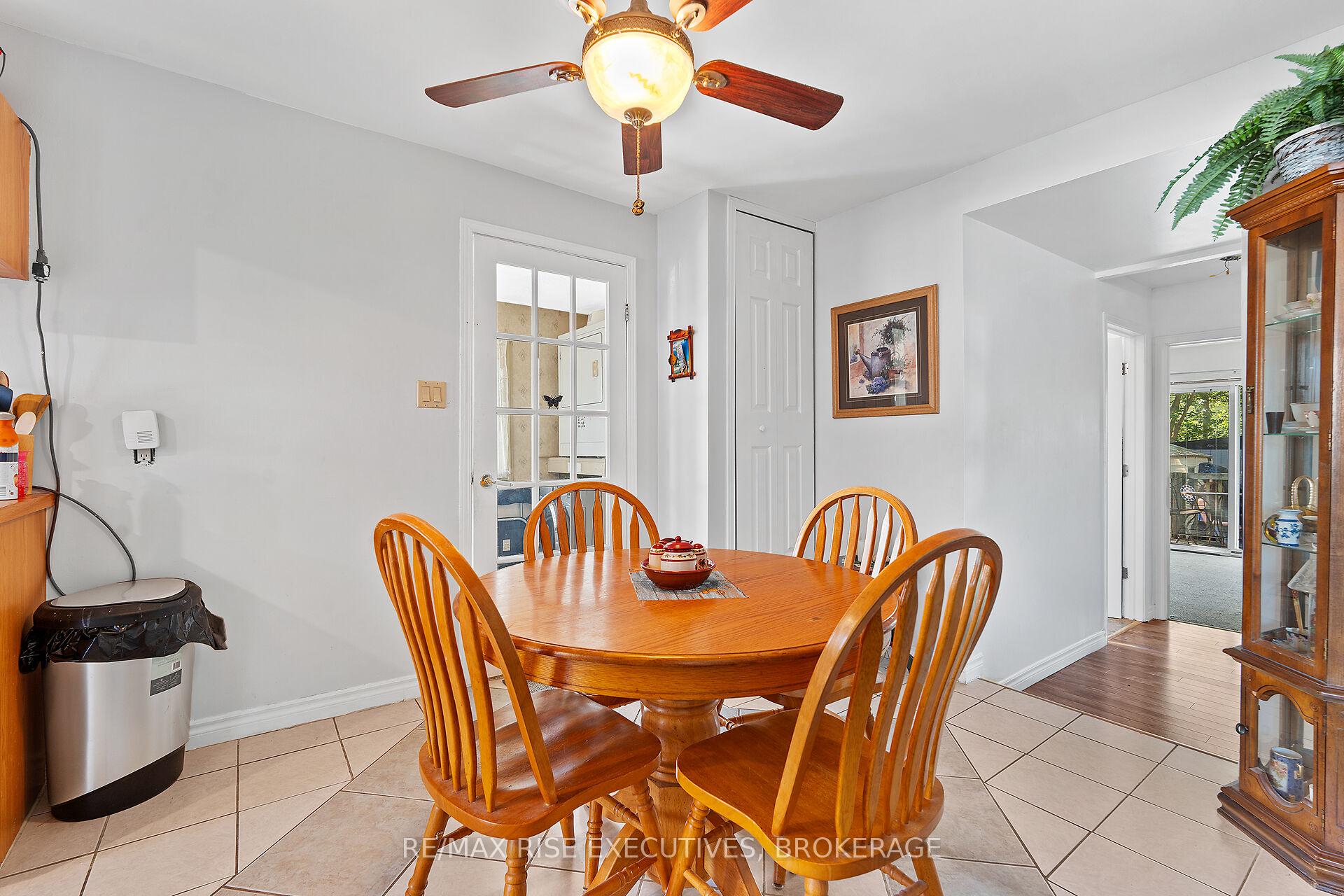 Photo 8 of 1184 Montreal Street, Kingston, Rideau — HOMEH