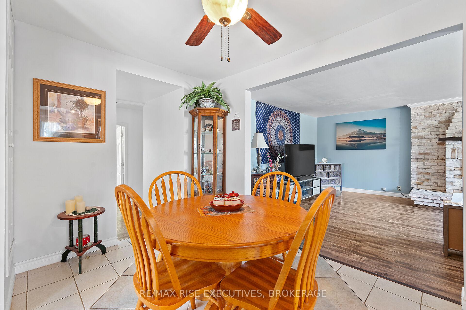 Photo 9 of 1184 Montreal Street, Kingston, Rideau — HOMEH