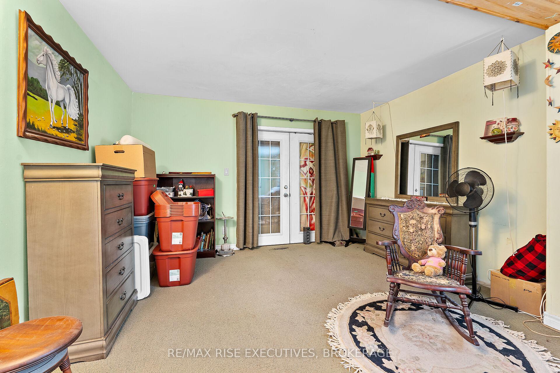 Photo 17 of 1184 Montreal Street, Kingston, Rideau — HOMEH