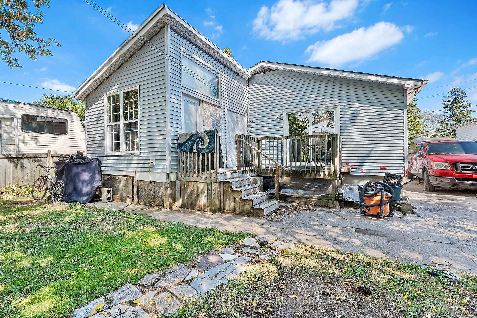 Photo 30 of 1184 Montreal Street, Kingston, Rideau — HOMEH