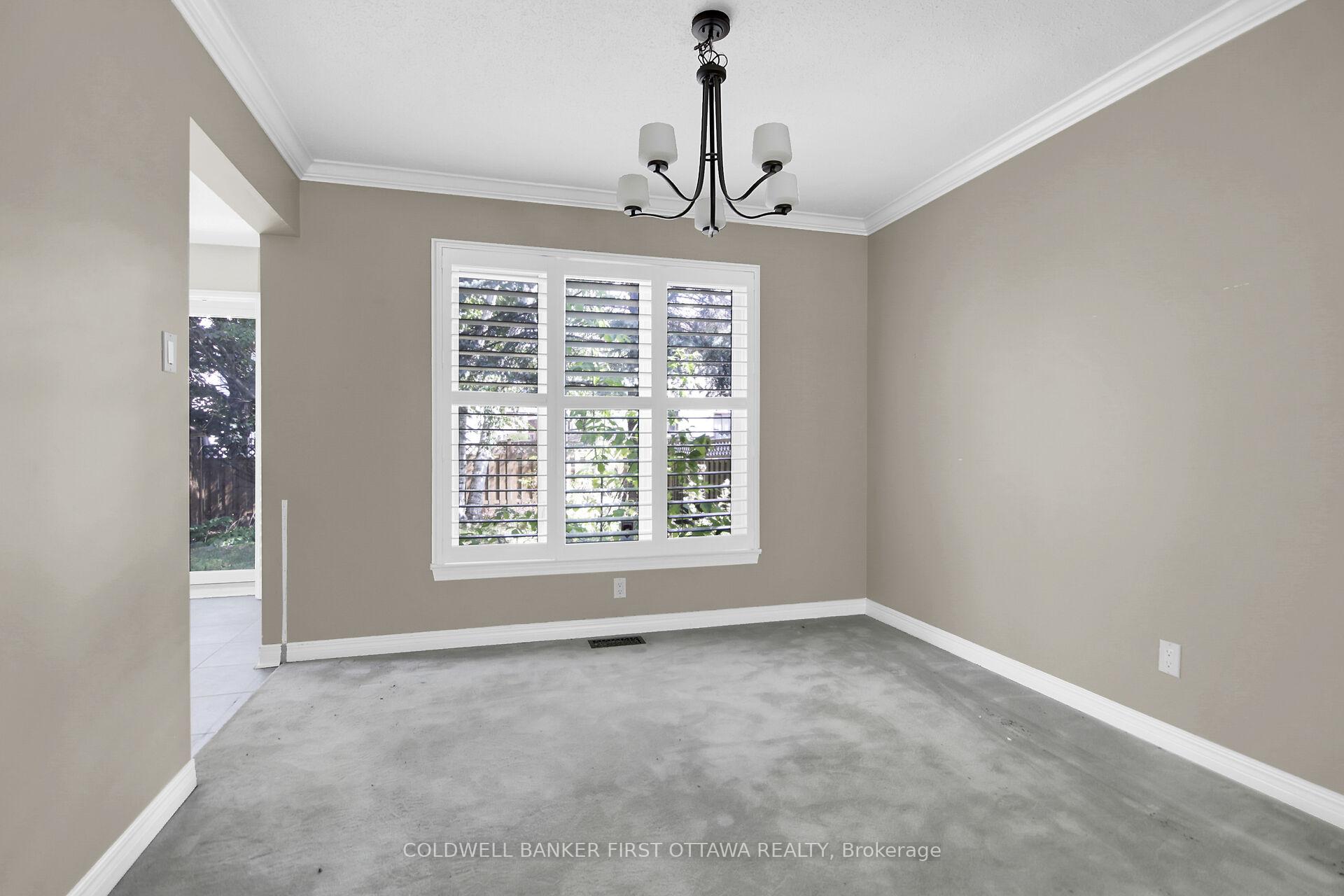 Photo 6 of 59 Rowe Drive, Ottawa, Kanata - Katimavik — HOMEH