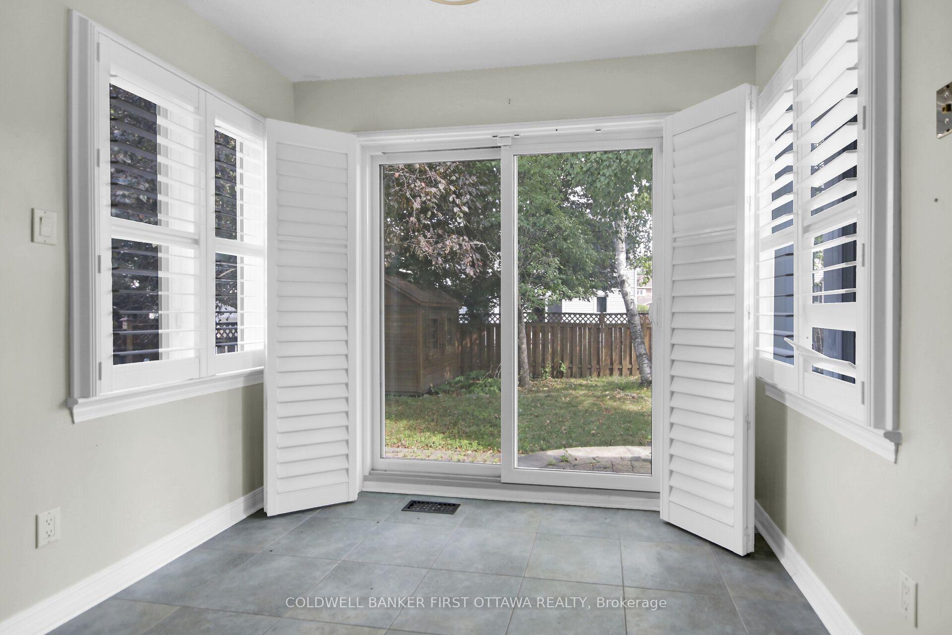 Photo 12 of 59 Rowe Drive, Ottawa, Kanata - Katimavik — HOMEH