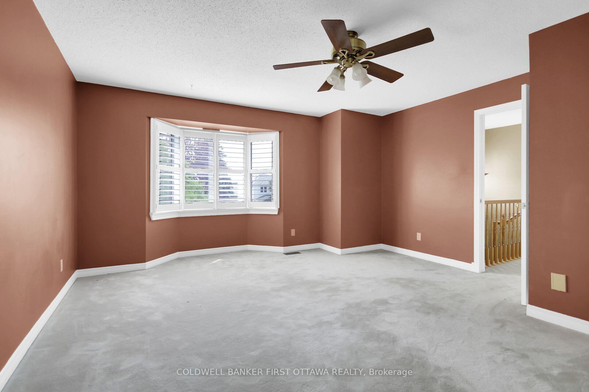 Photo 19 of 59 Rowe Drive, Ottawa, Kanata - Katimavik — HOMEH