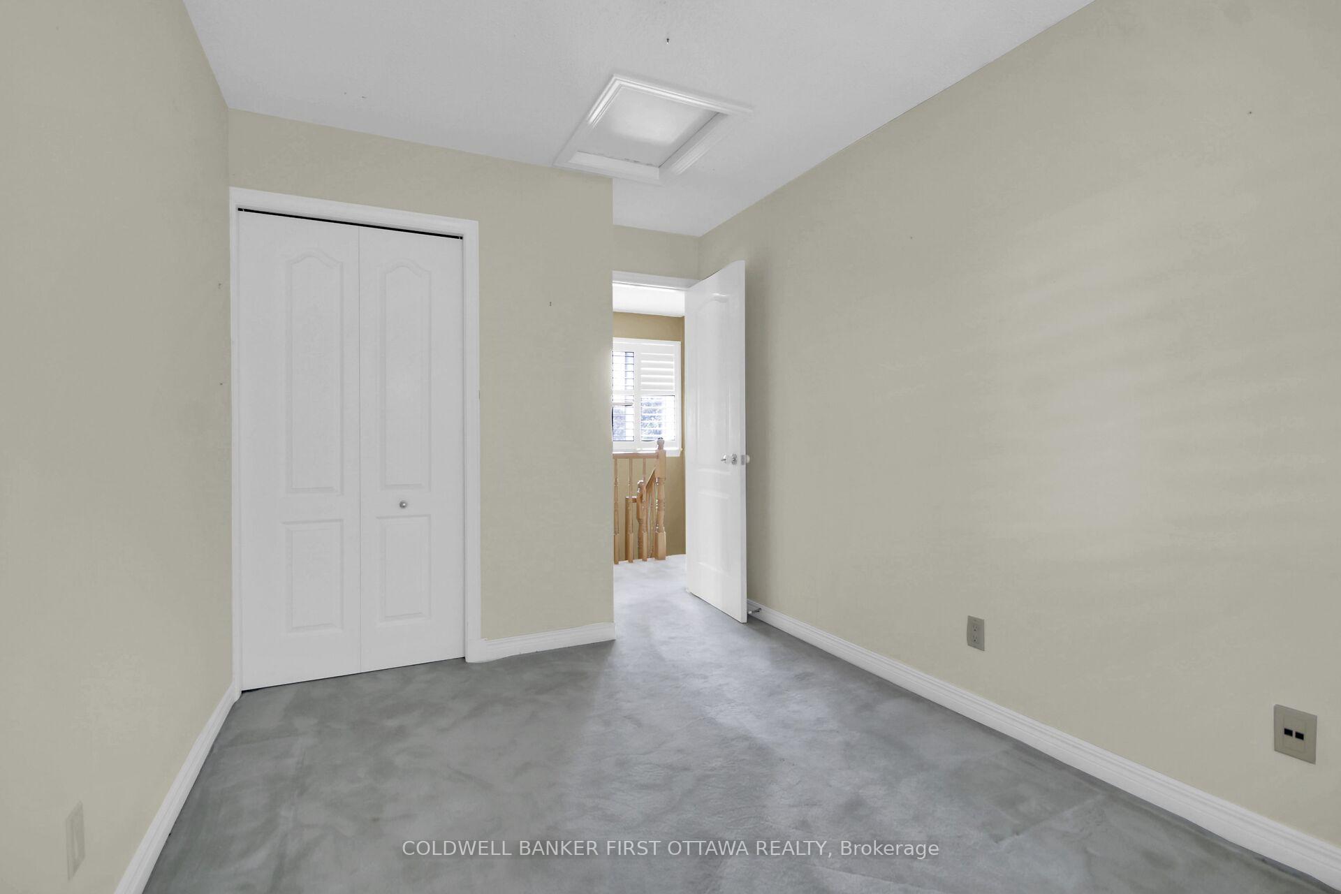 Photo 26 of 59 Rowe Drive, Ottawa, Kanata - Katimavik — HOMEH
