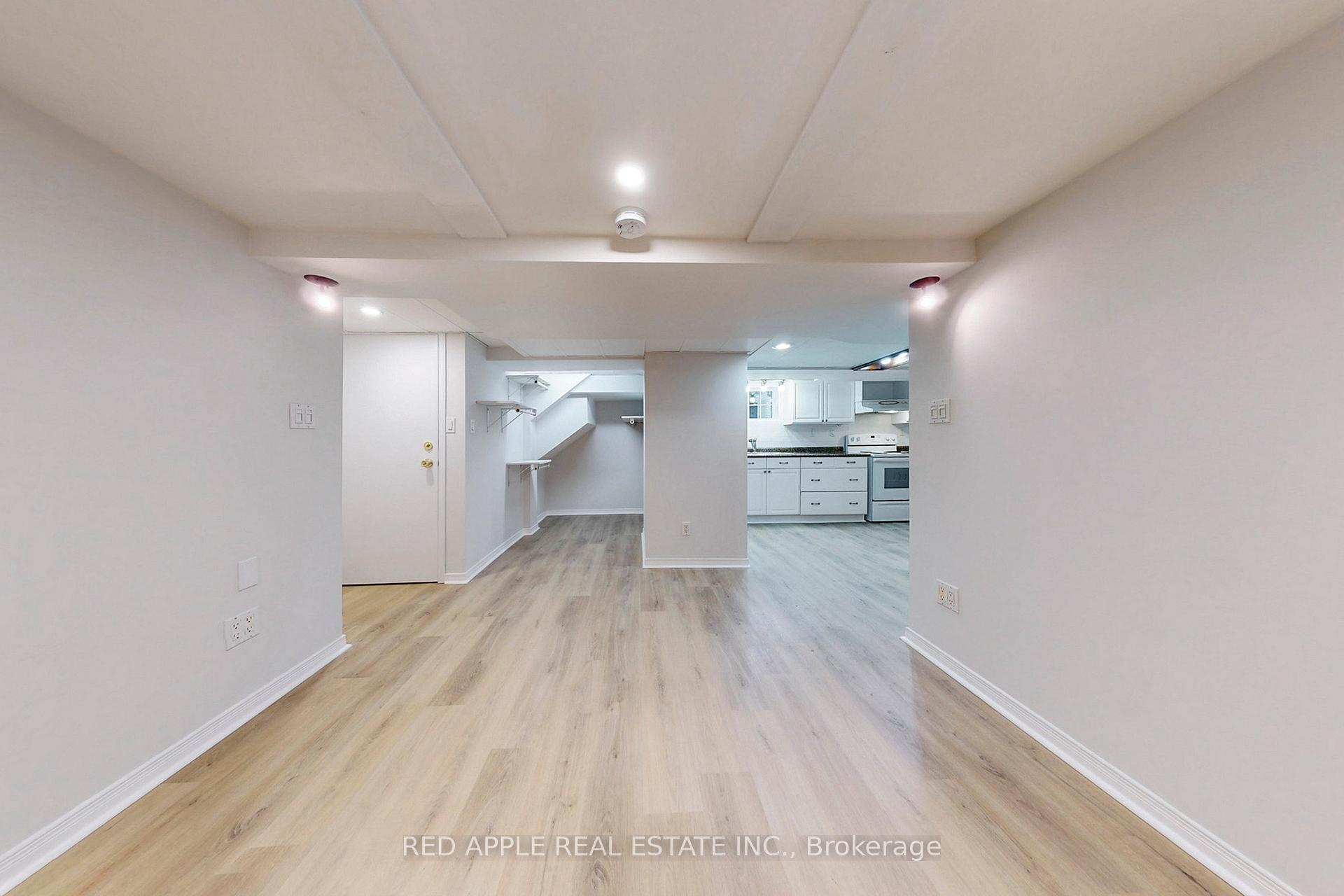 Photo 6 of Unit Lower Level, 76 West 1st Street, Hamilton, Bonnington — HOMEH