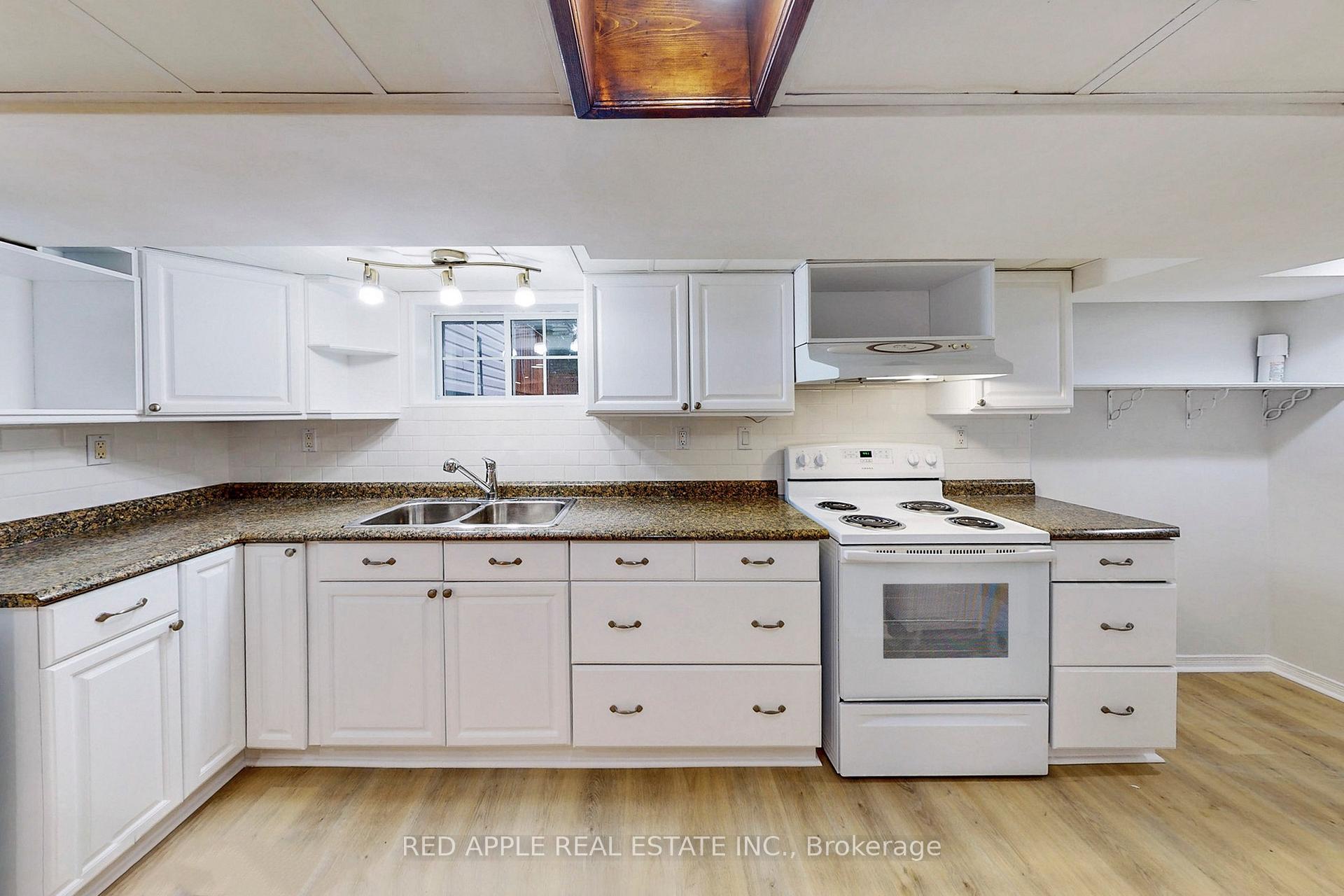 Photo 10 of Unit Lower Level, 76 West 1st Street, Hamilton, Bonnington — HOMEH