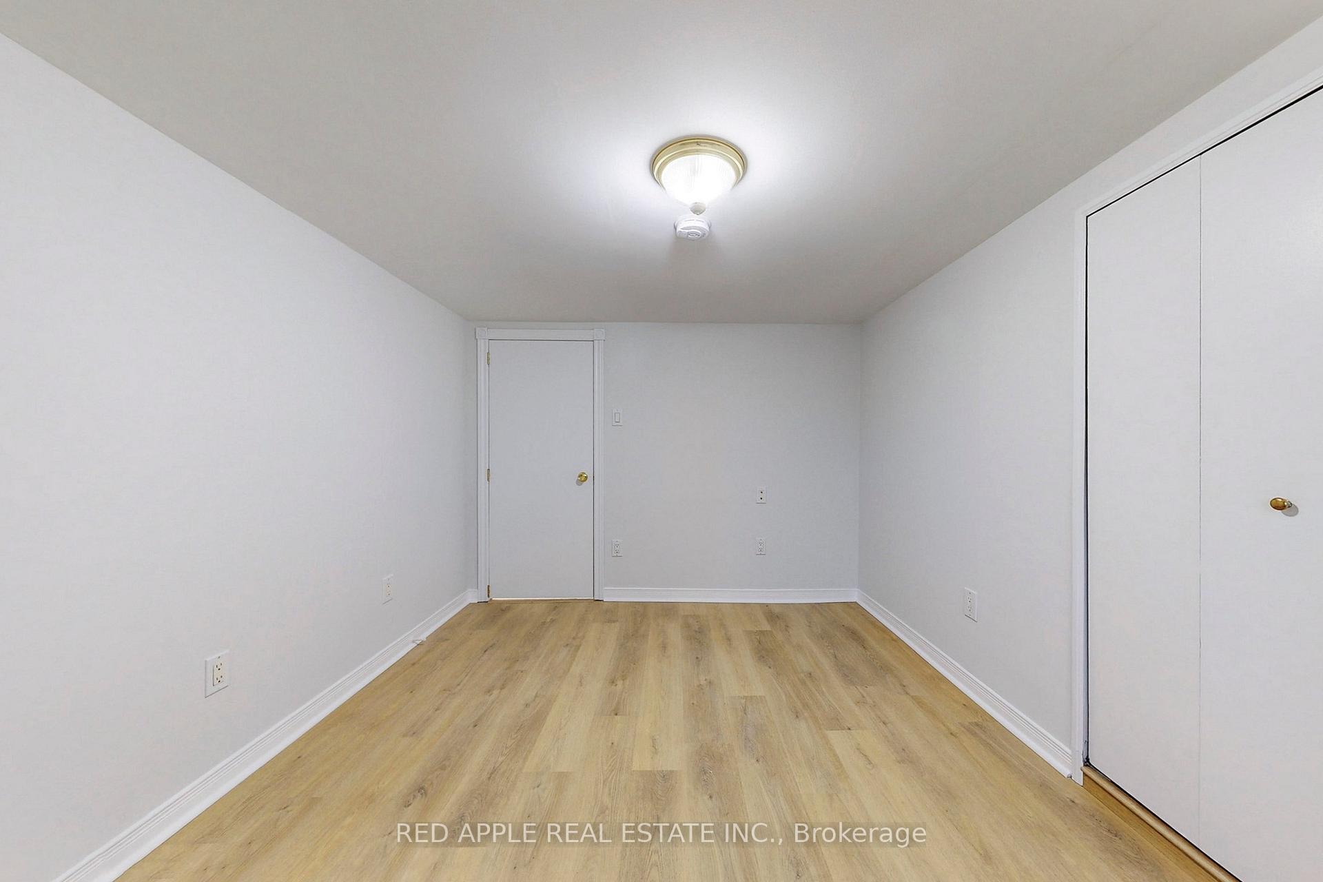 Photo 20 of Unit Lower Level, 76 West 1st Street, Hamilton, Bonnington — HOMEH