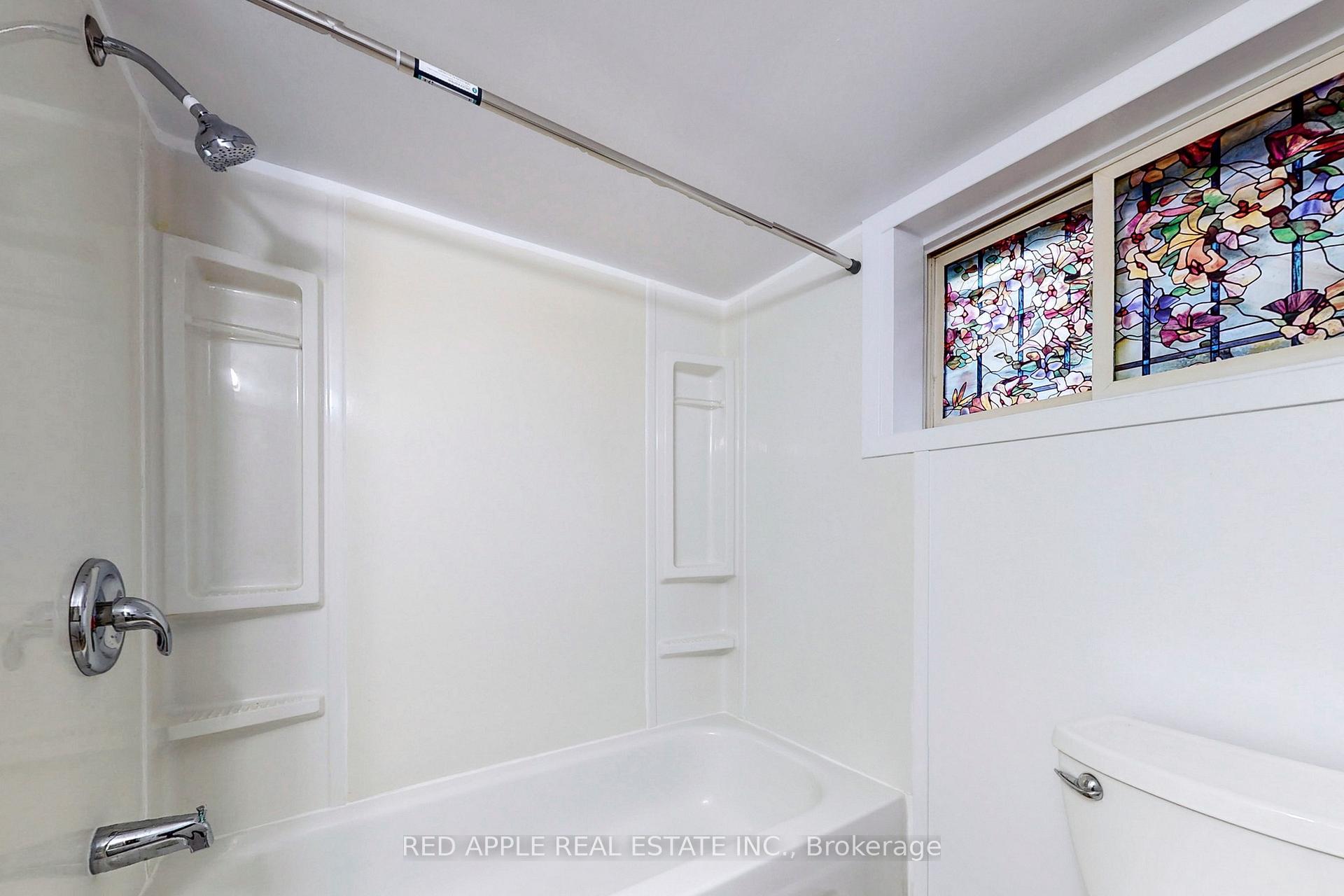 Photo 22 of Unit Lower Level, 76 West 1st Street, Hamilton, Bonnington — HOMEH