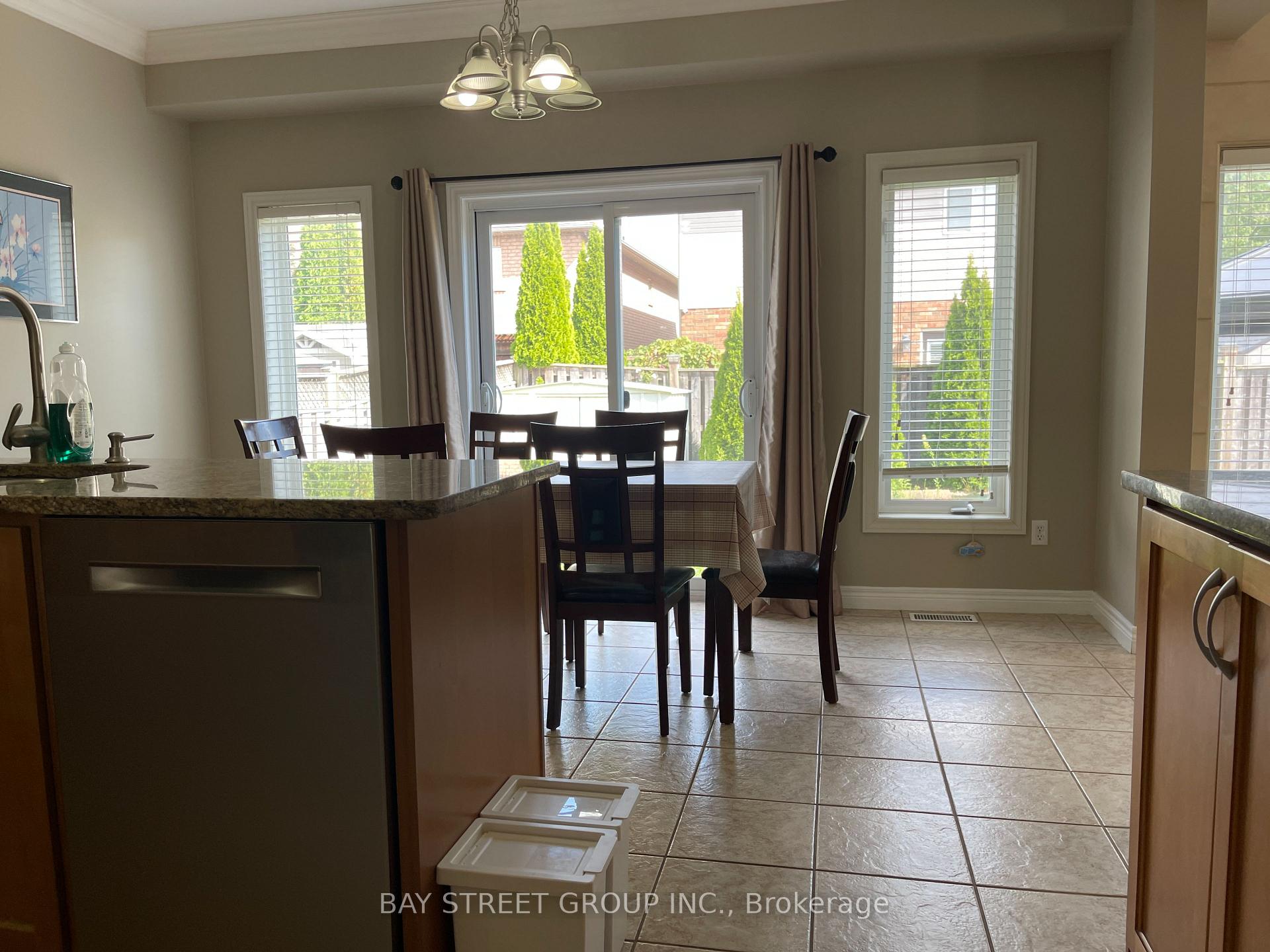 Photo 4 of 179 Edgehill Drive, Hamilton, Falkirk — HOMEH