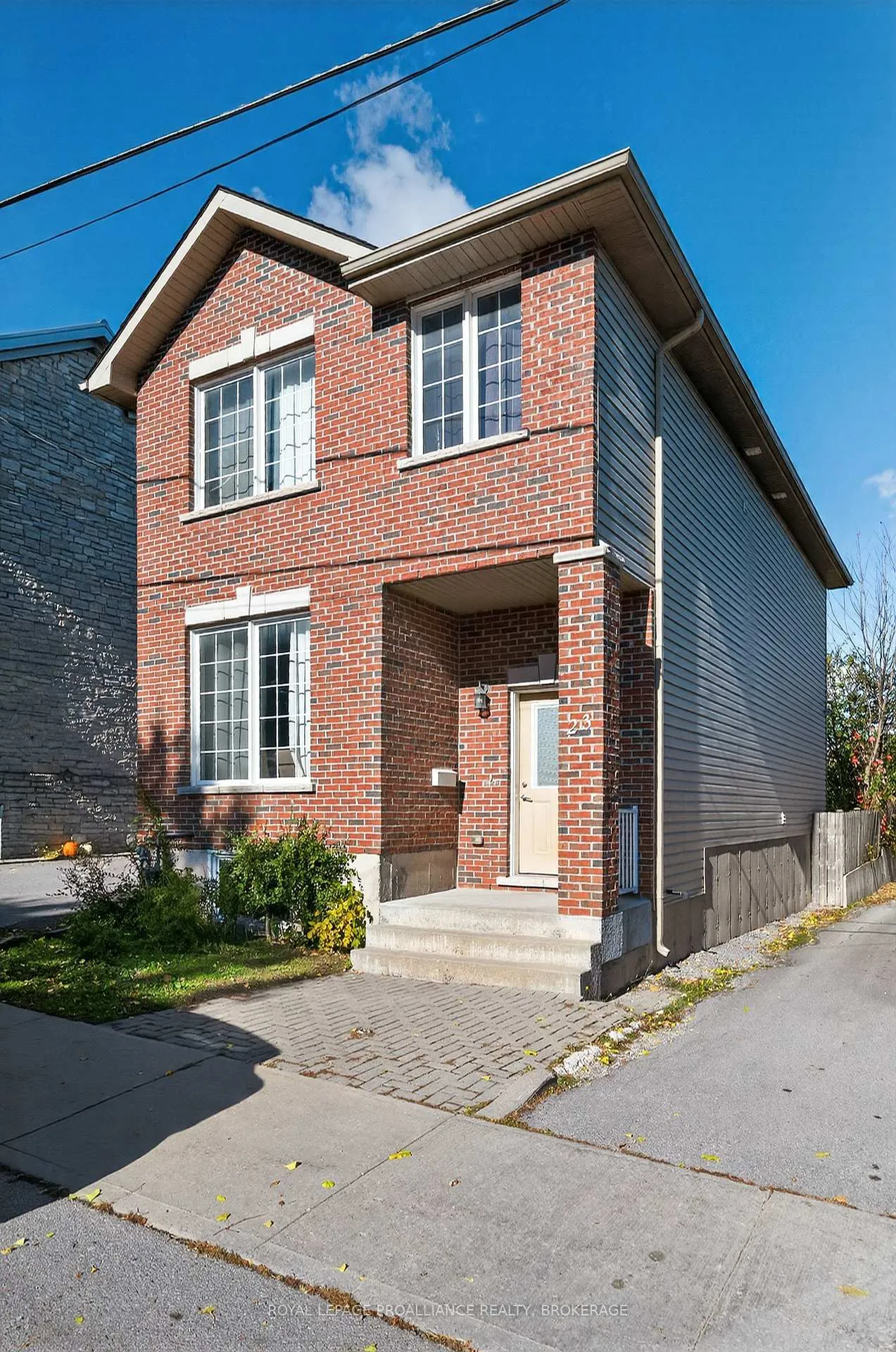 Photo 3 of 23 Charles Street, Kingston, East of Sir John A. Blvd — HOMEH
