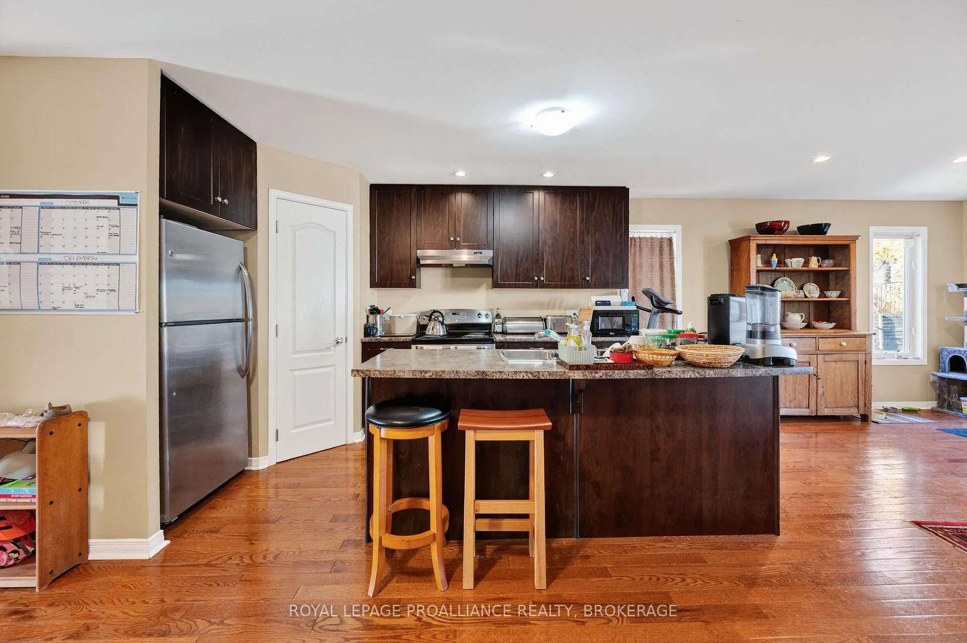 Photo 9 of 23 Charles Street, Kingston, East of Sir John A. Blvd — HOMEH