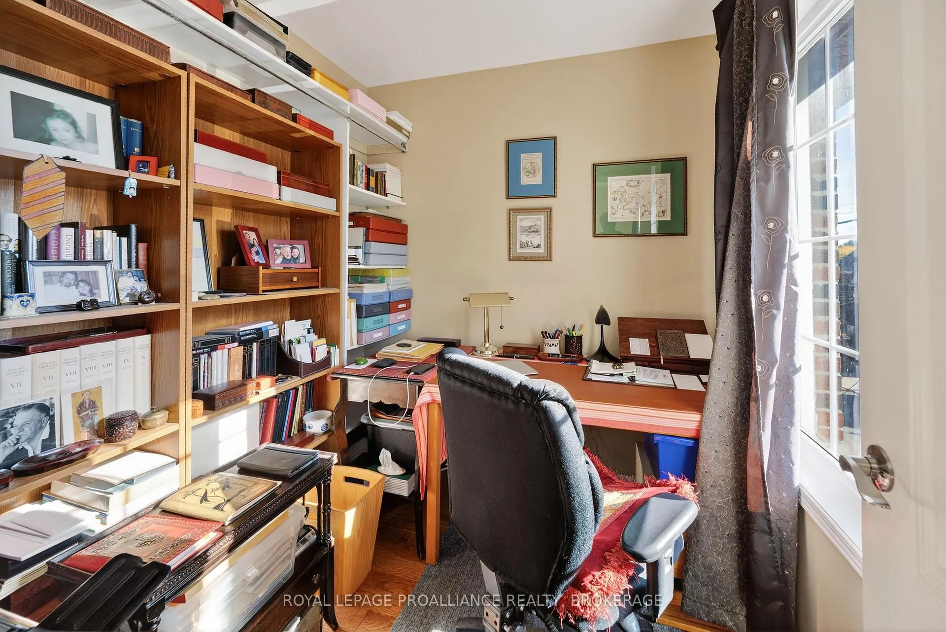 Photo 18 of 23 Charles Street, Kingston, East of Sir John A. Blvd — HOMEH