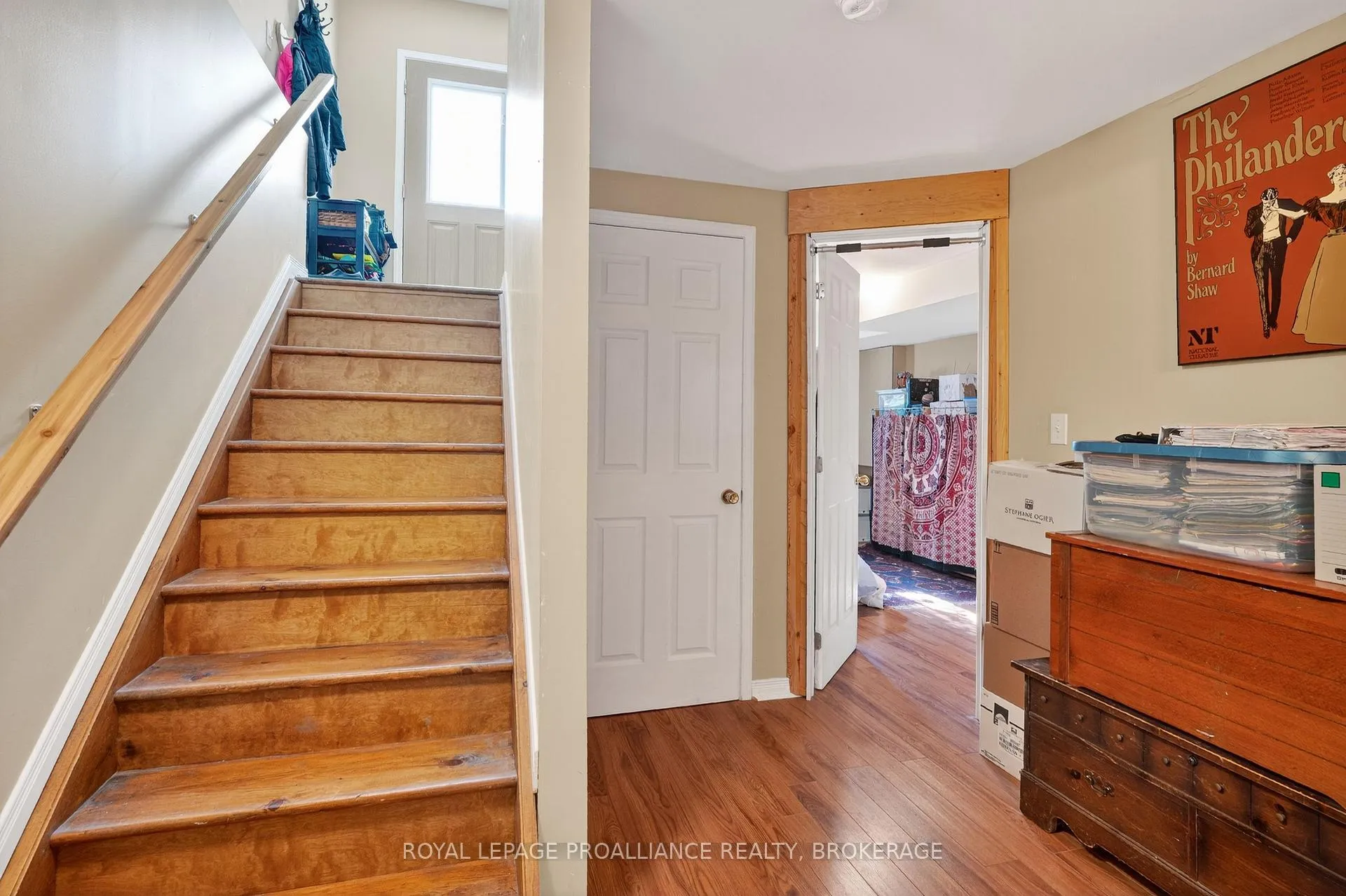 Photo 25 of 23 Charles Street, Kingston, East of Sir John A. Blvd — HOMEH